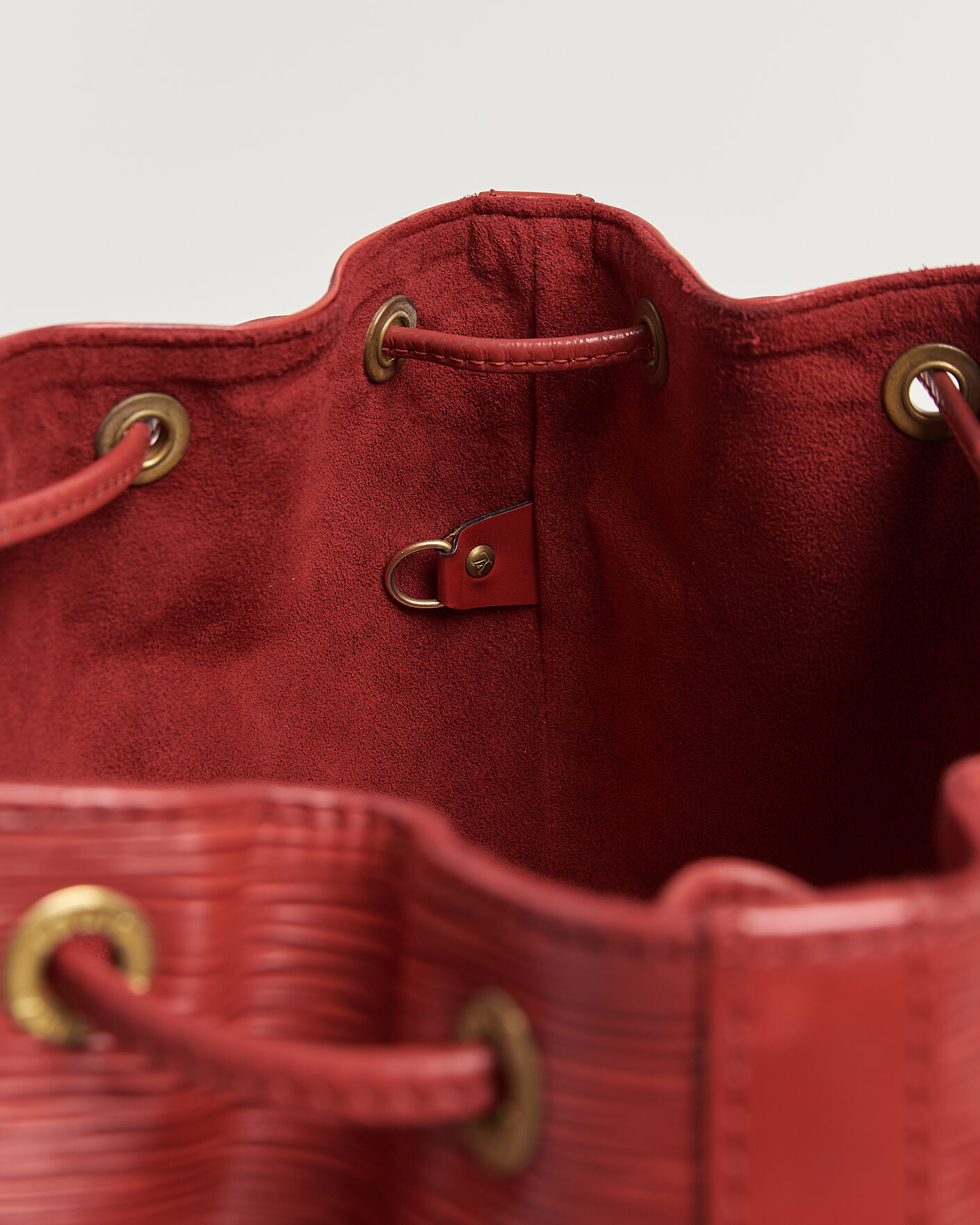 Uomini | Pre-Owned & Vintage Bags | Louis Vuitton Pre-Owned | Petit Noé Epi Leather Red