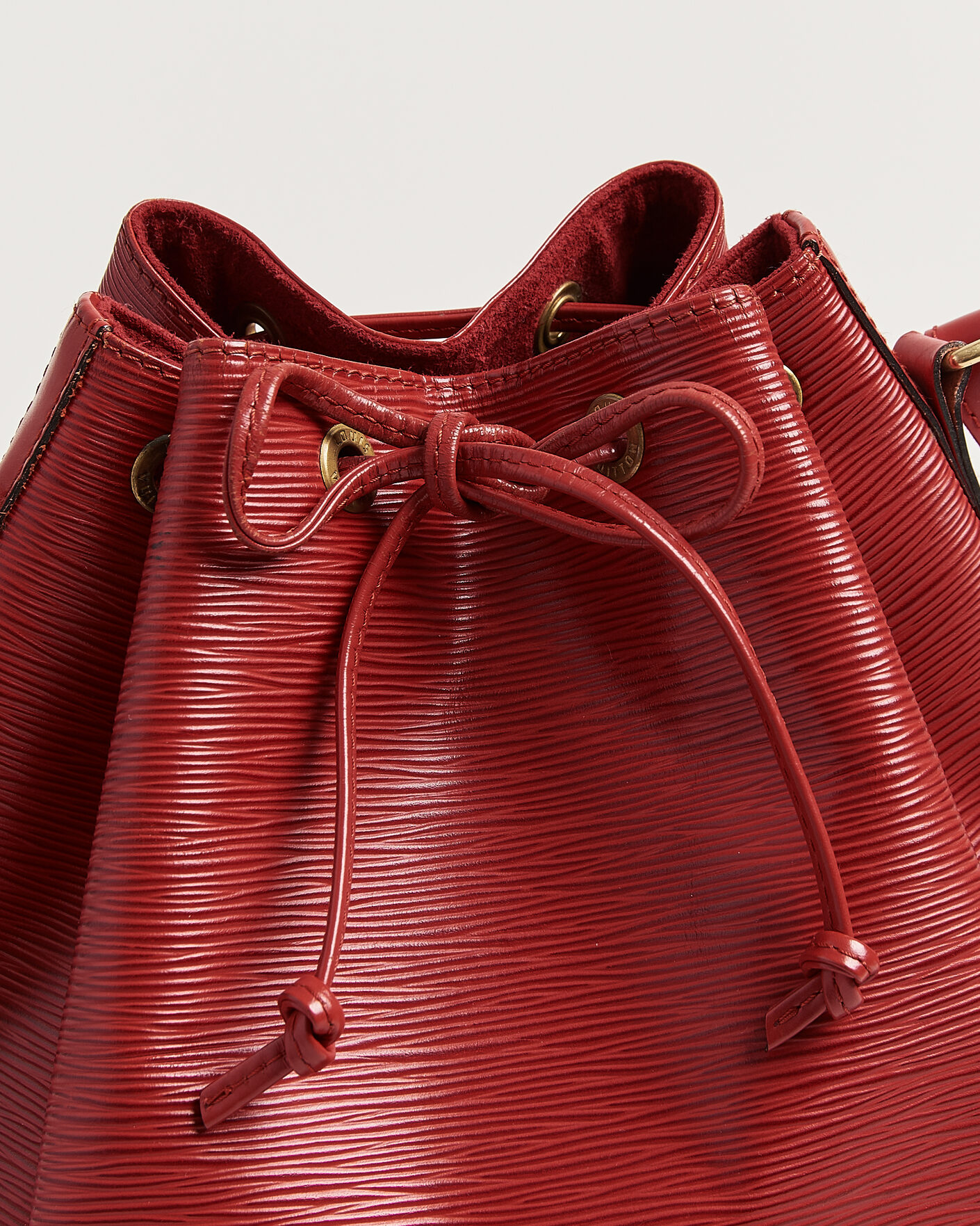 Uomini | Pre-Owned & Vintage Bags | Louis Vuitton Pre-Owned | Noé Epi Leather Red