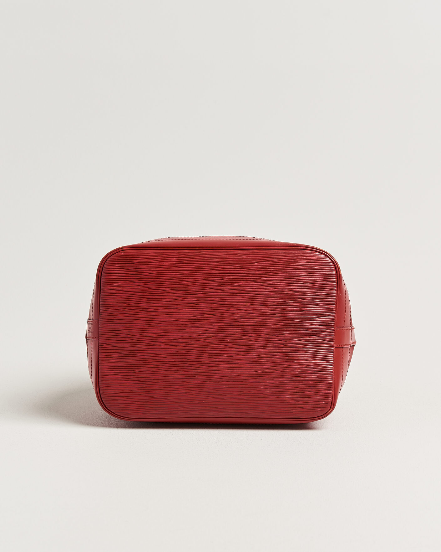 Uomini | Pre-Owned & Vintage Bags | Louis Vuitton Pre-Owned | Noé Epi Leather Red
