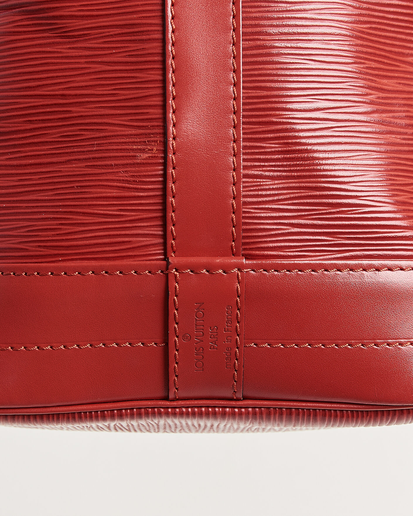 Uomini | Pre-Owned & Vintage Bags | Louis Vuitton Pre-Owned | Noé Epi Leather Red