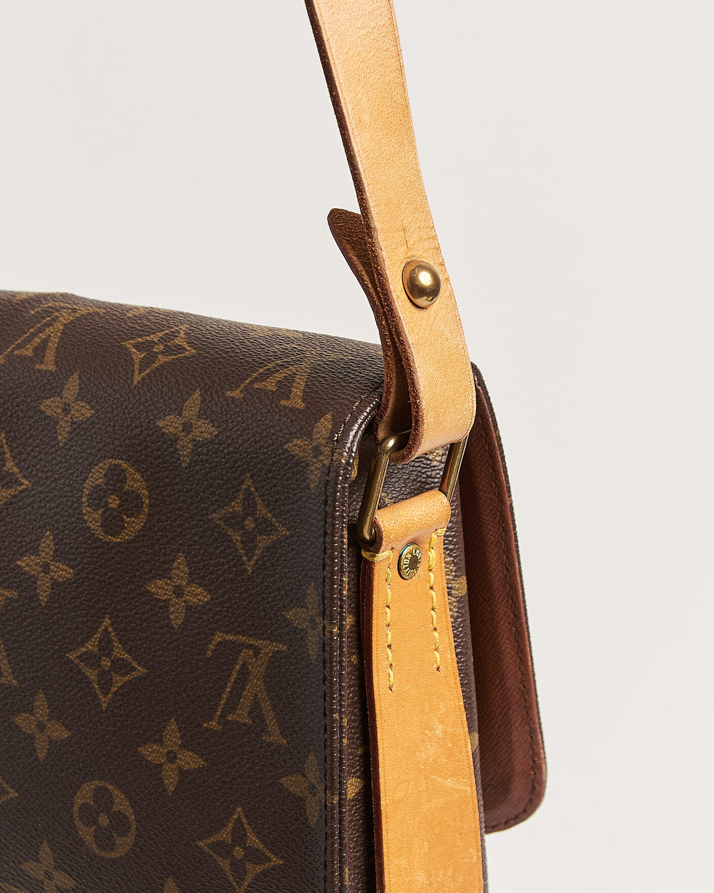 Uomini | Pre-Owned & Vintage Bags | Louis Vuitton Pre-Owned | Cartouchiere Bag Monogram