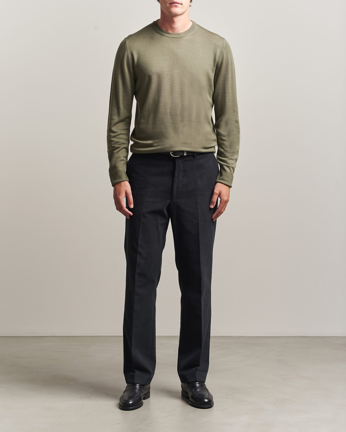 Uomini | Maglieria | Canali | Merino Wool Crew Neck Olive