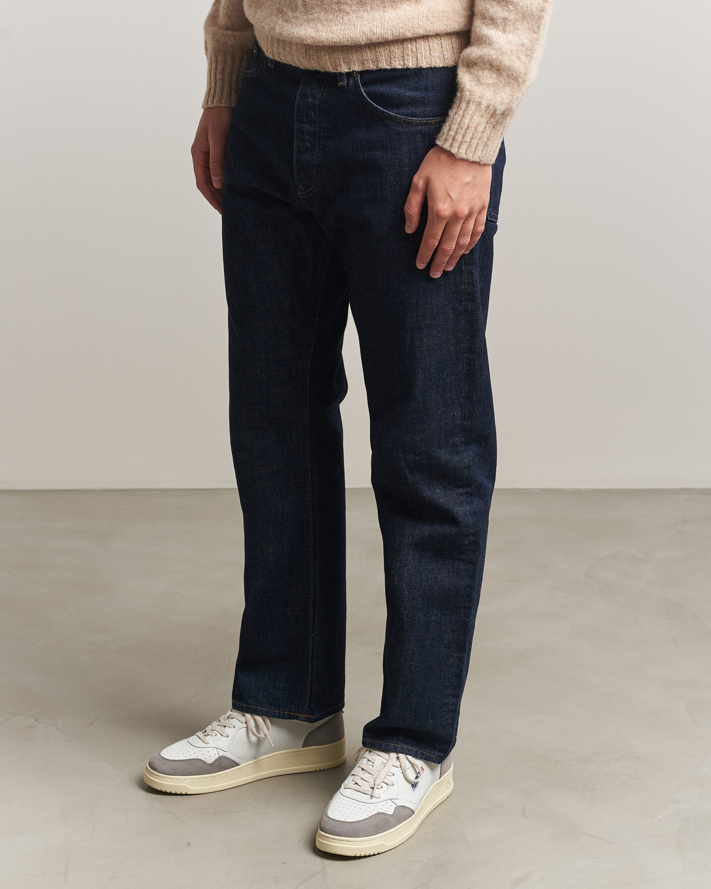 Uomini | Sneakers | Autry | Medalist Low Soft Leather/Suede Sneaker White/Cemento
