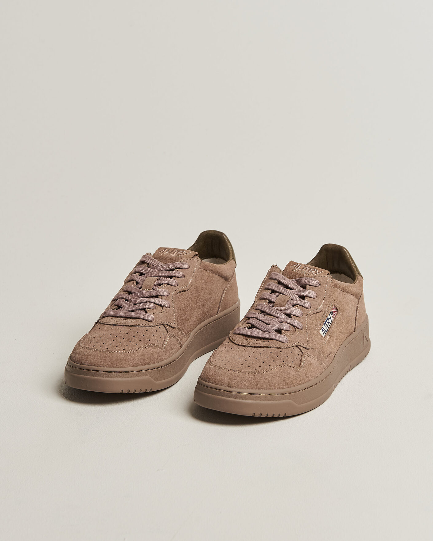 Uomini | Sneakers | Autry | Medalist Low Suede Sneaker Antilope
