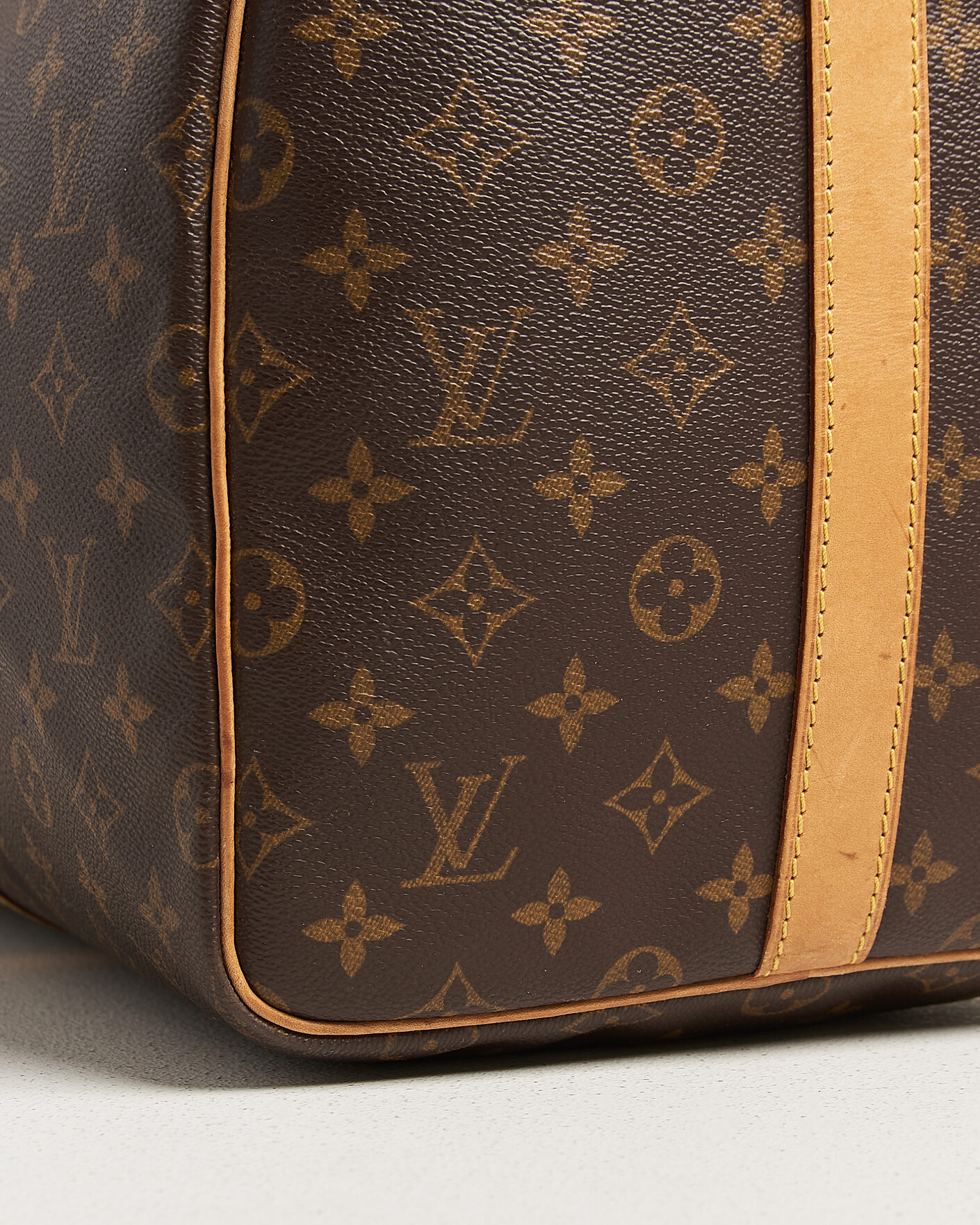 Uomini | Pre-Owned & Vintage Bags | Louis Vuitton Pre-Owned | Keepall 55 Bandouliére Monogram