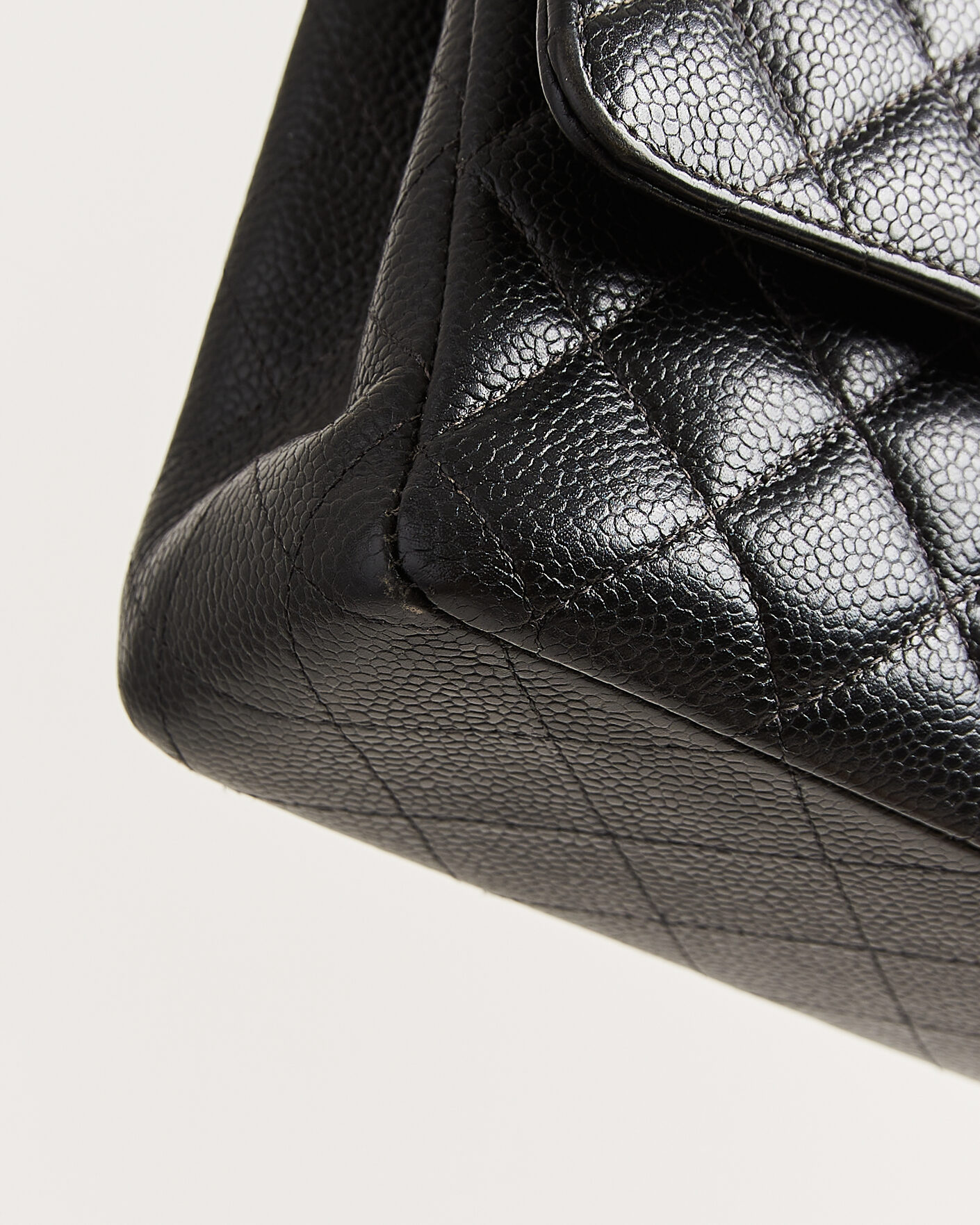 Uomini | Chanel Pre-Owned Classic Medium Double Flap Bag Caviar Leather Black | Chanel Pre-Owned | Classic Medium Double Flap Bag Caviar Leather Black