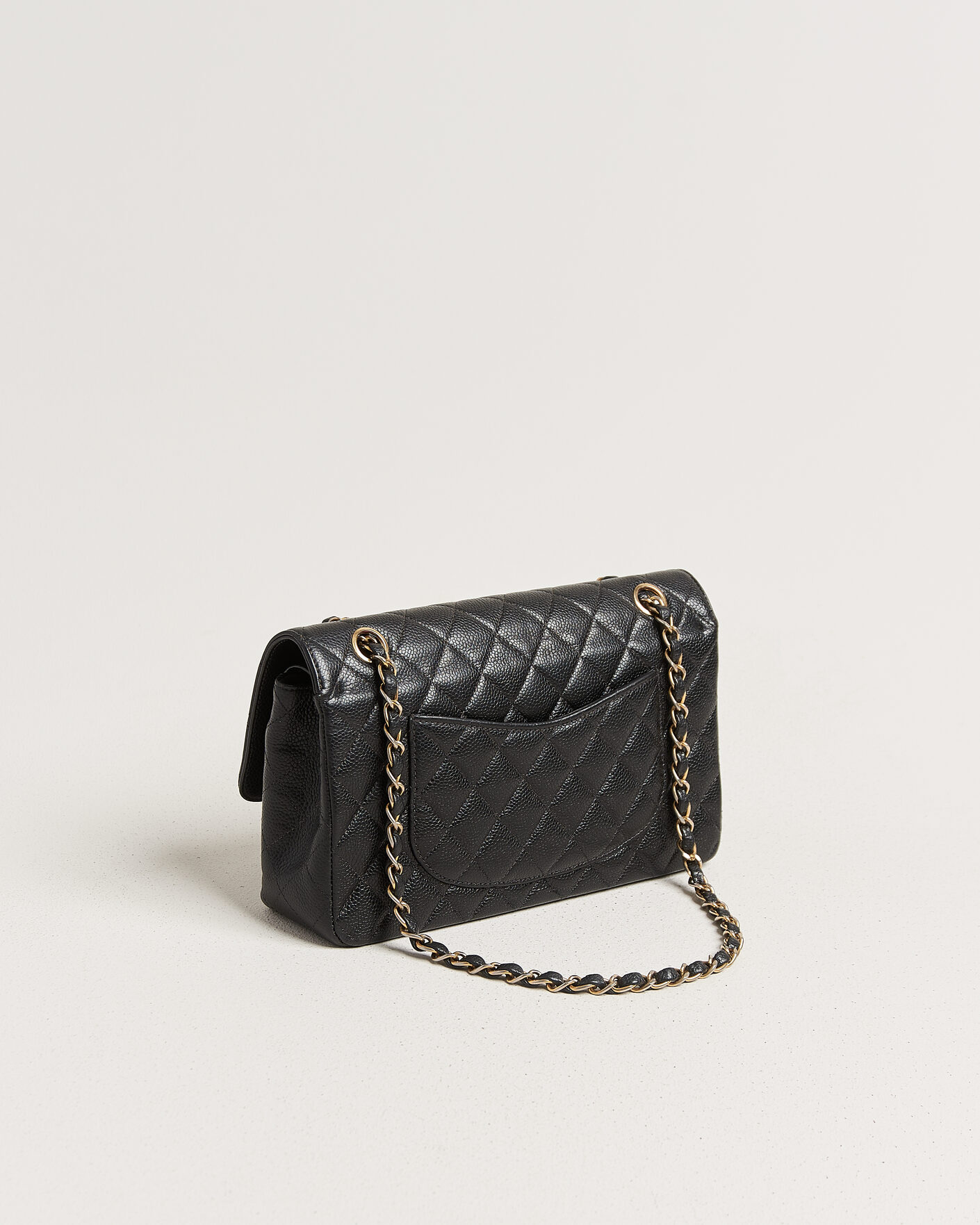 Uomini | Pre-Owned & Vintage Bags | Chanel Pre-Owned | Classic Medium Double Flap Bag Caviar Leather Black