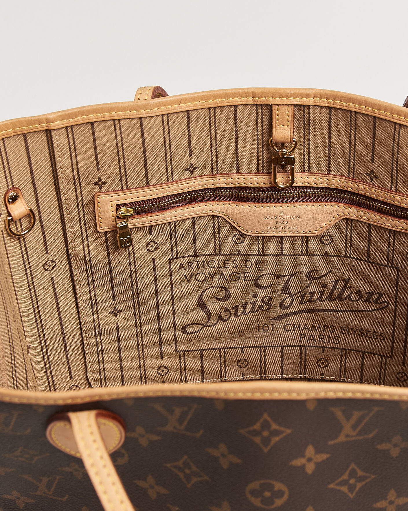 Uomini | Pre-Owned & Vintage Bags | Louis Vuitton Pre-Owned | Neverfull MM Monogram