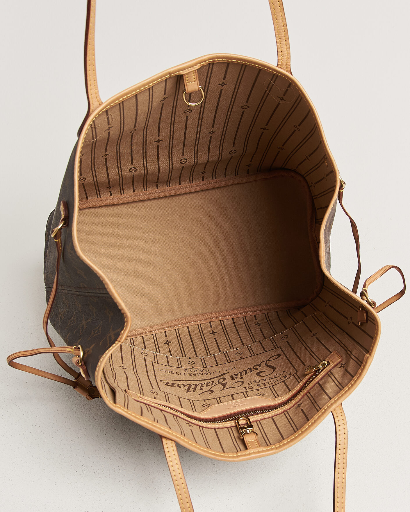 Uomini | Pre-Owned & Vintage Bags | Louis Vuitton Pre-Owned | Neverfull MM Monogram