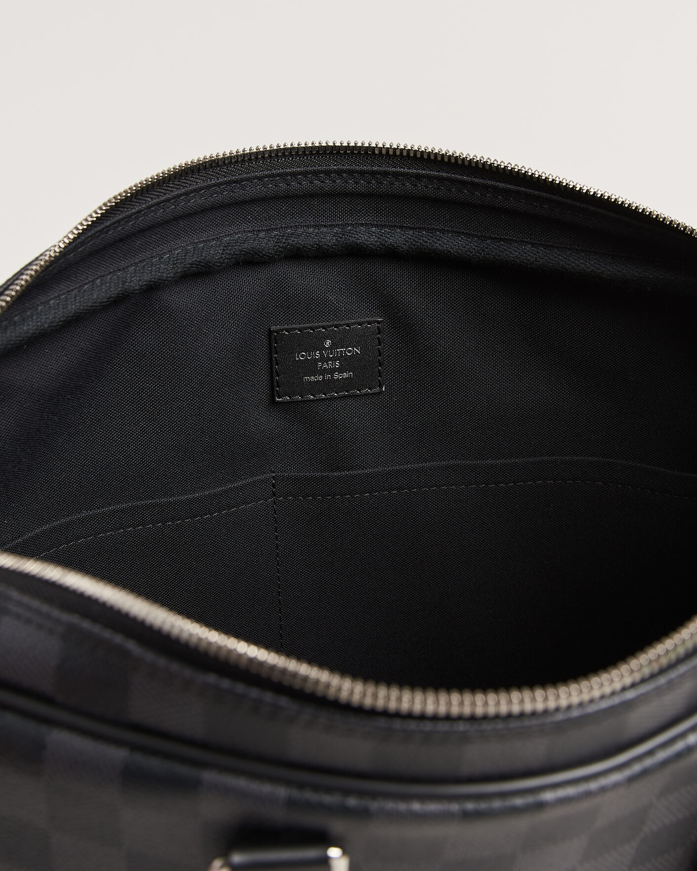 Uomini | Pre-Owned & Vintage Bags | Louis Vuitton Pre-Owned | Porte Documents Damier Graphite
