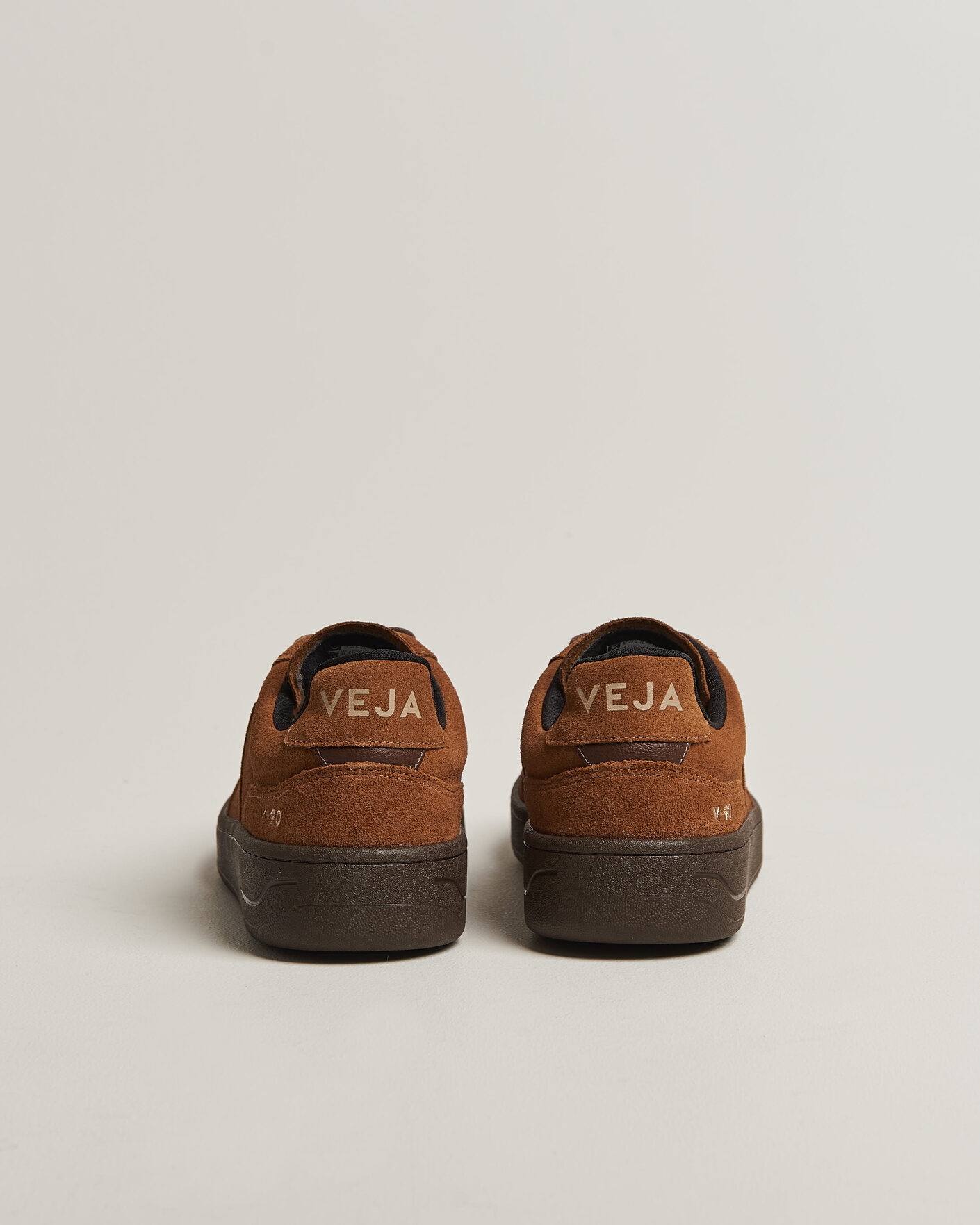 Uomini | Sneakers | Veja | V-90 Suede Sneaker Full Cognac/Eagle