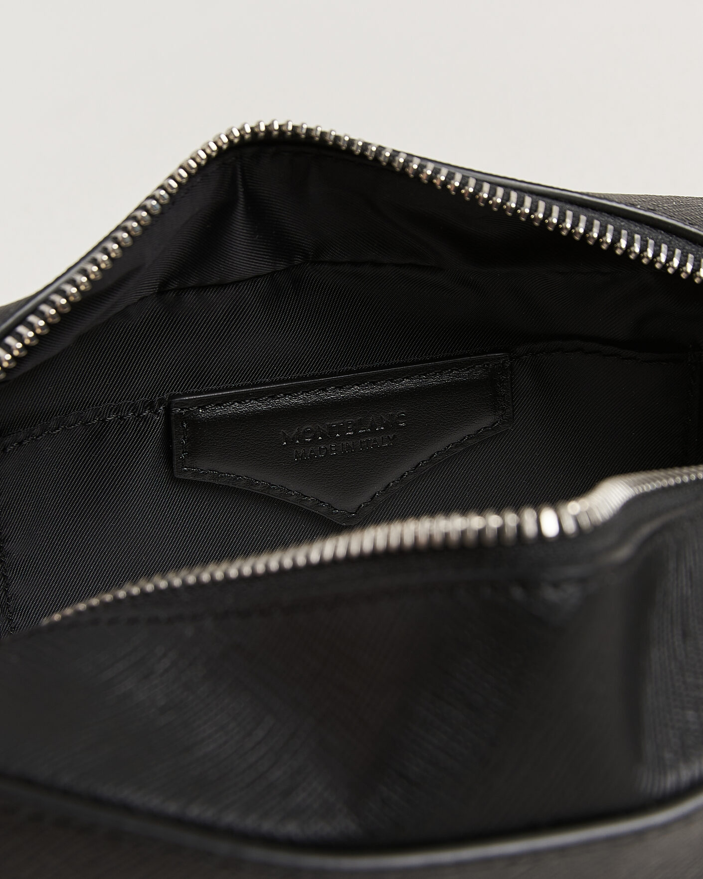 Uomini | Borse | Montblanc | Small Toiletry Clutch Sartorial Leather Black