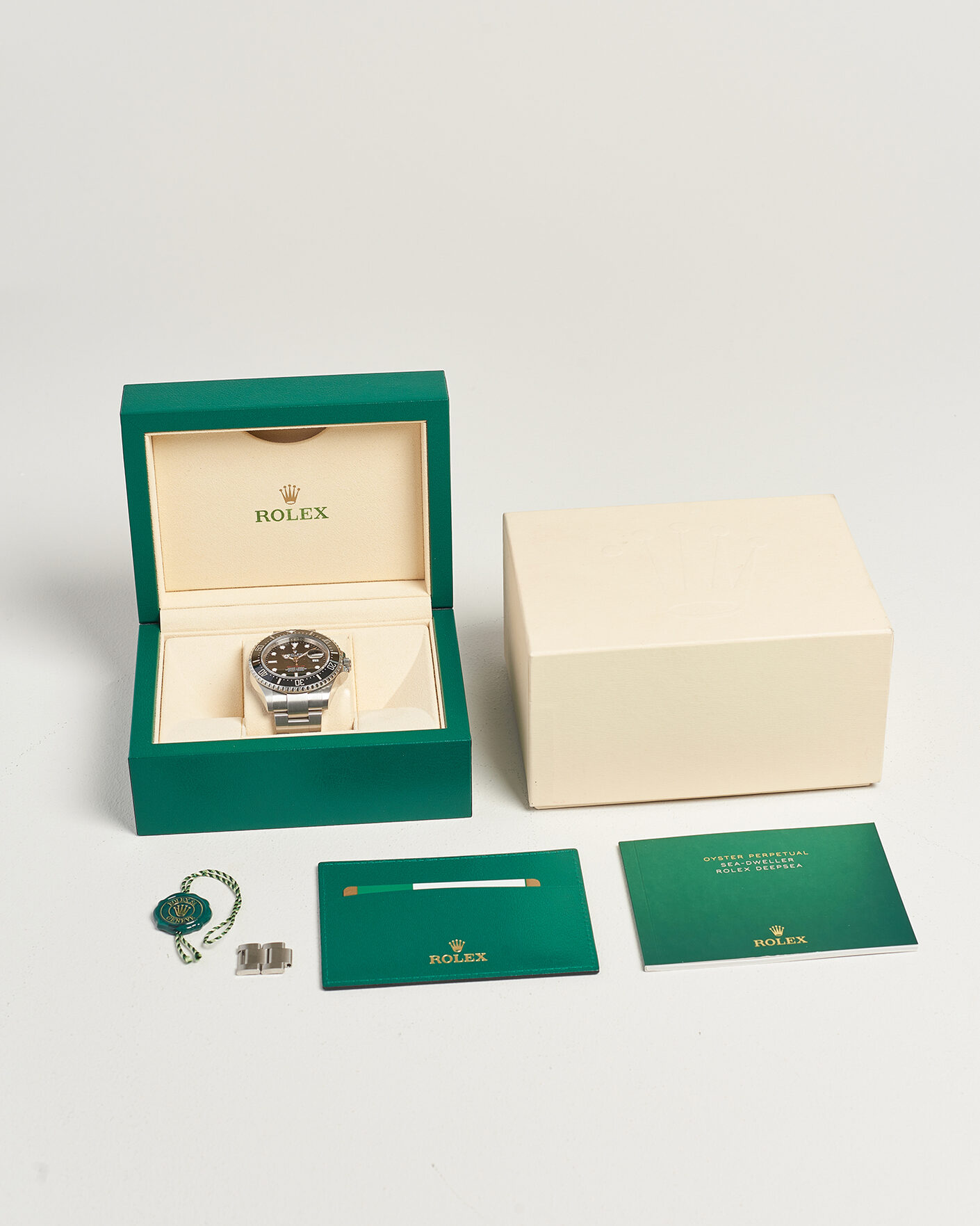 Uomini | Pre-Owned & Vintage Watches | Rolex Pre-Owned | Sea-Dweller