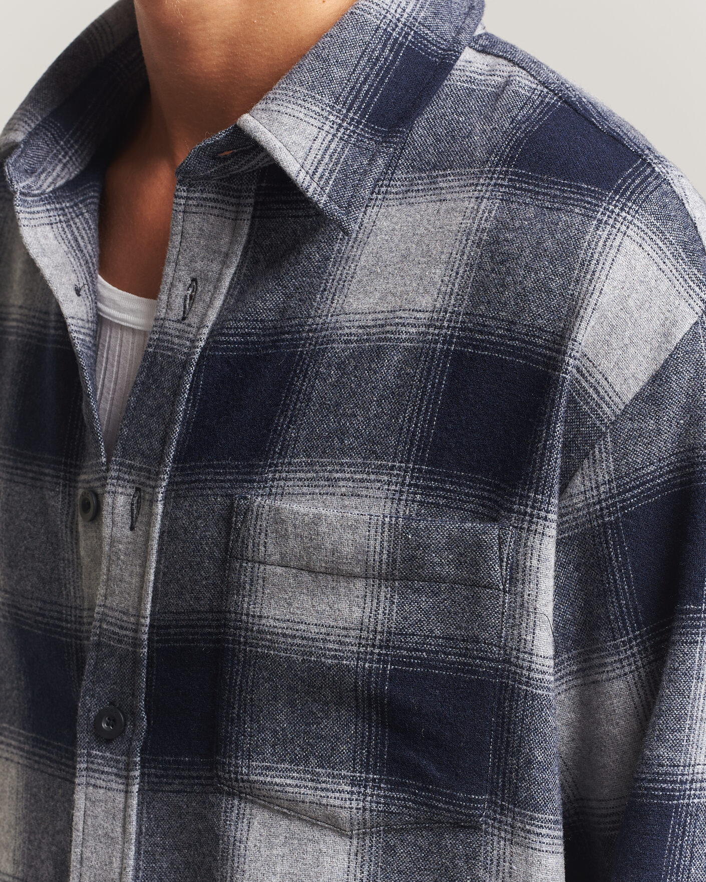Uomini | Camicie | A.P.C. | Malaury Checked Overshirt Light Grey