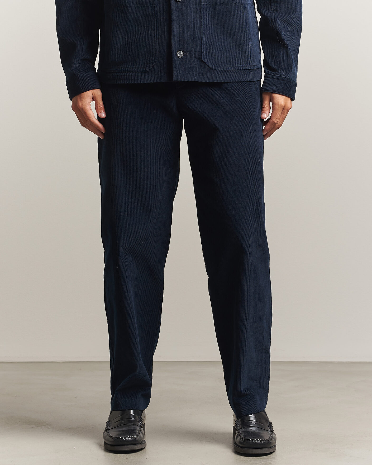 Uomini | Pantaloni | A.P.C. | Lawrence Corduroy Trousers Dark Navy