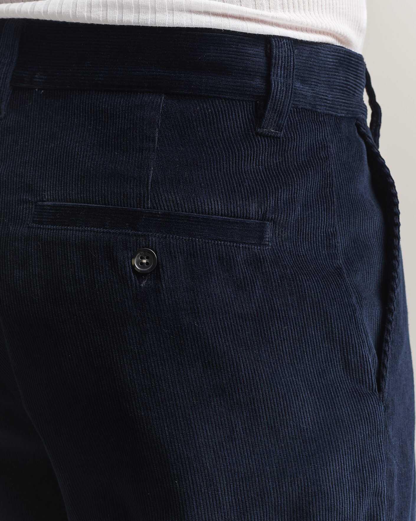 Uomini | Pantaloni | A.P.C. | Lawrence Corduroy Trousers Dark Navy
