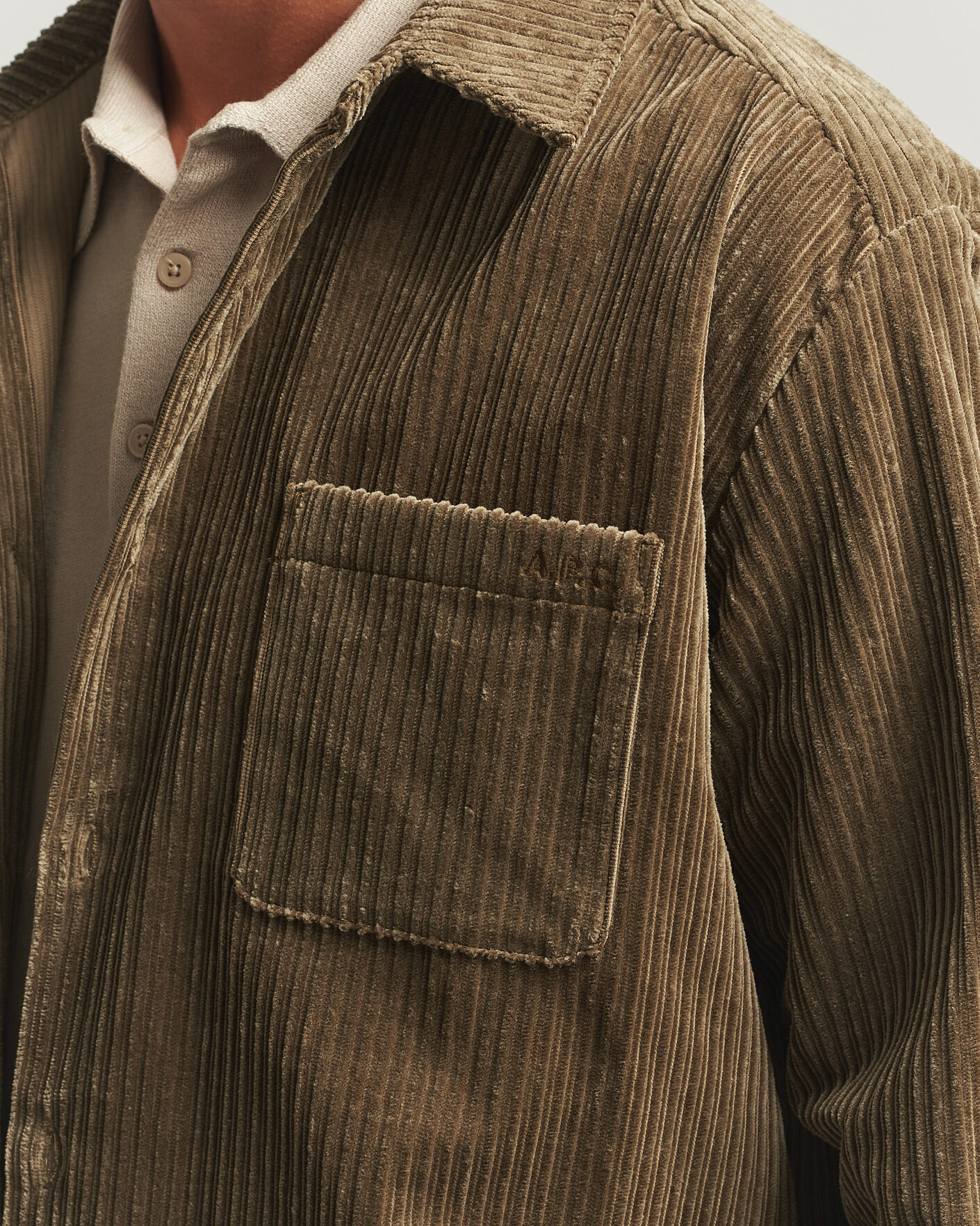 Uomini | Camicie | A.P.C. | Mateo Corduroy Overshirt Taupe