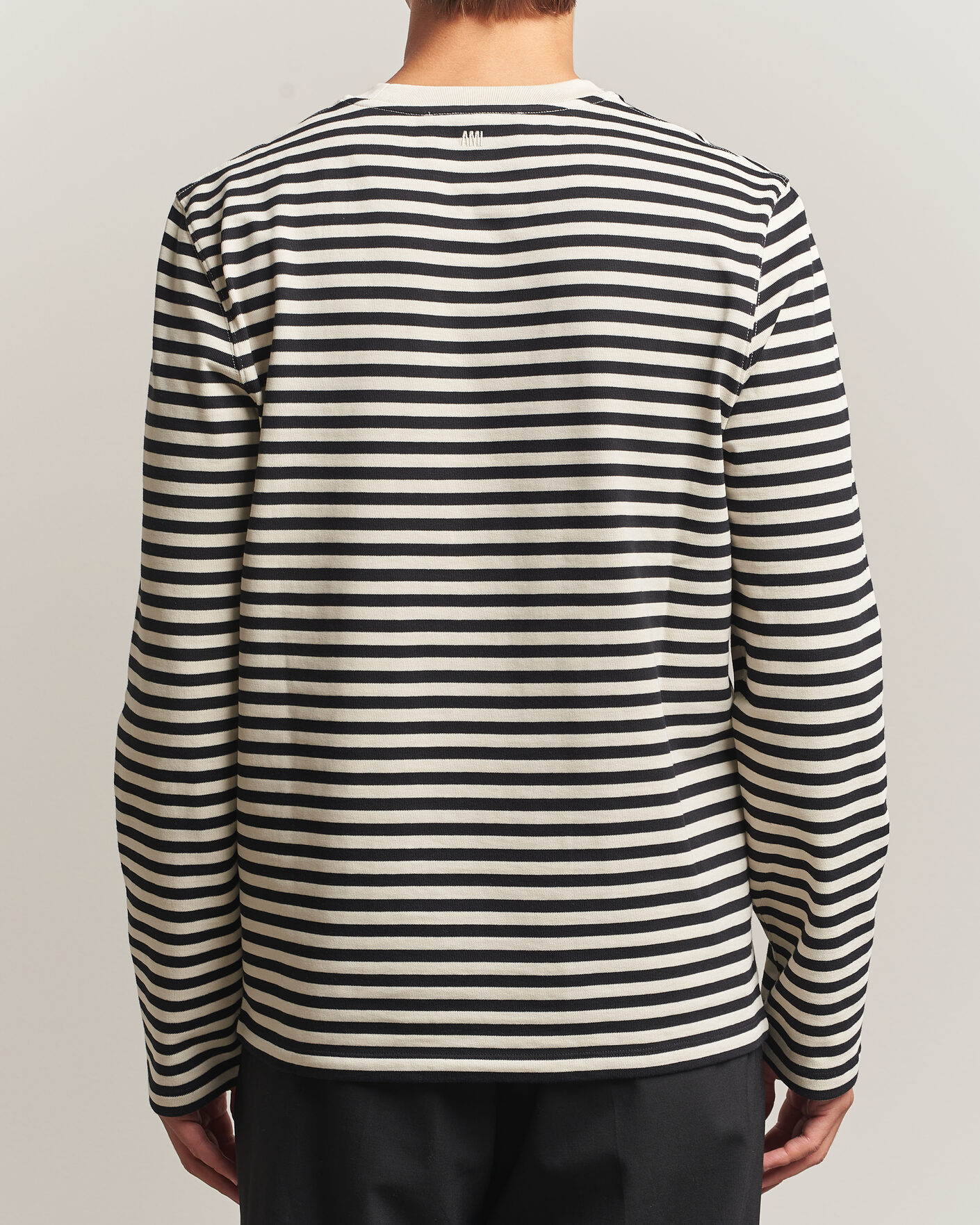 Uomini | T-shirt | AMI | Black Heart Logo Striped Long Sleeve T-Shirt Black/Ivory