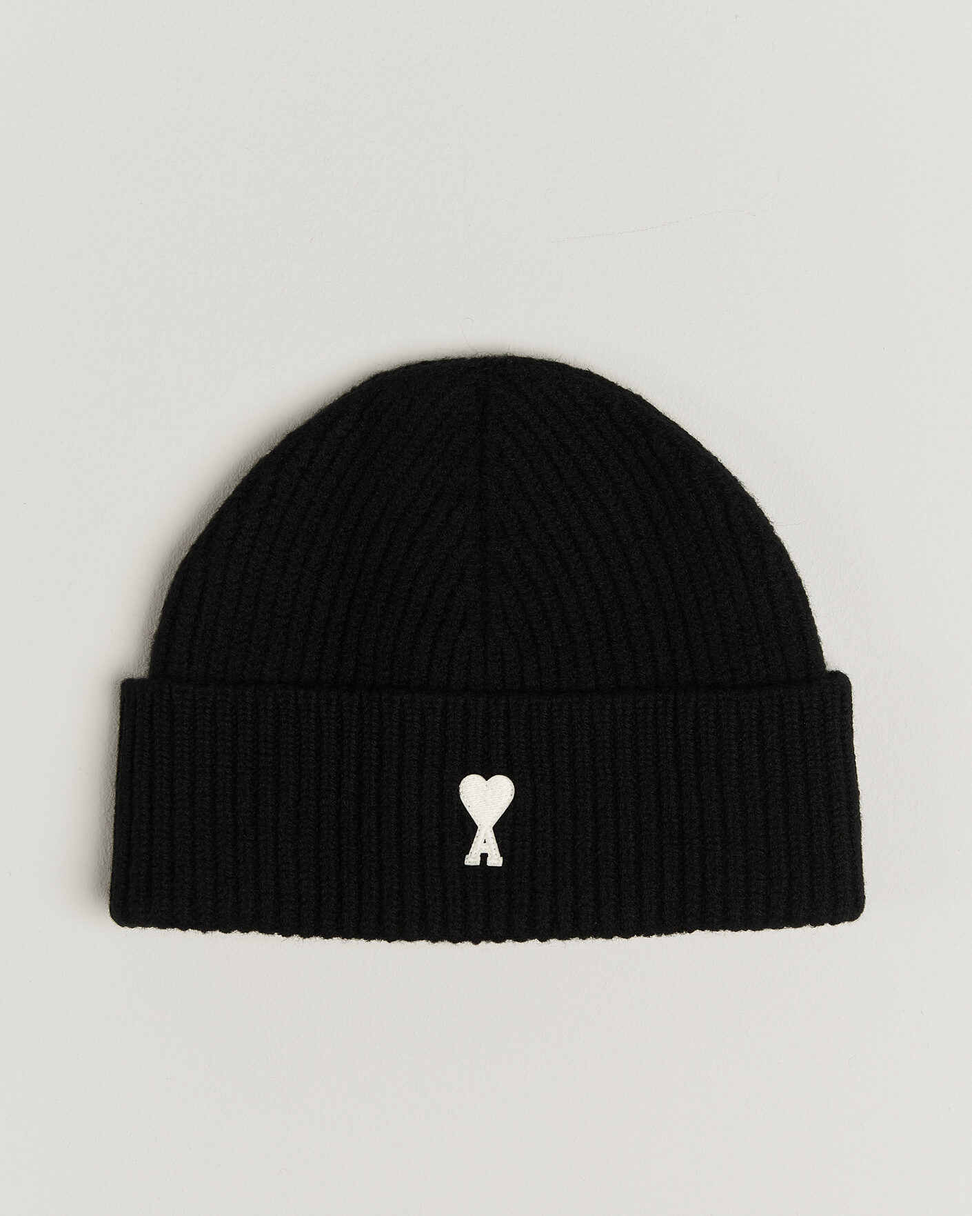 Uomini | Berretti | AMI | Contrasted Heart Logo Beanie Black