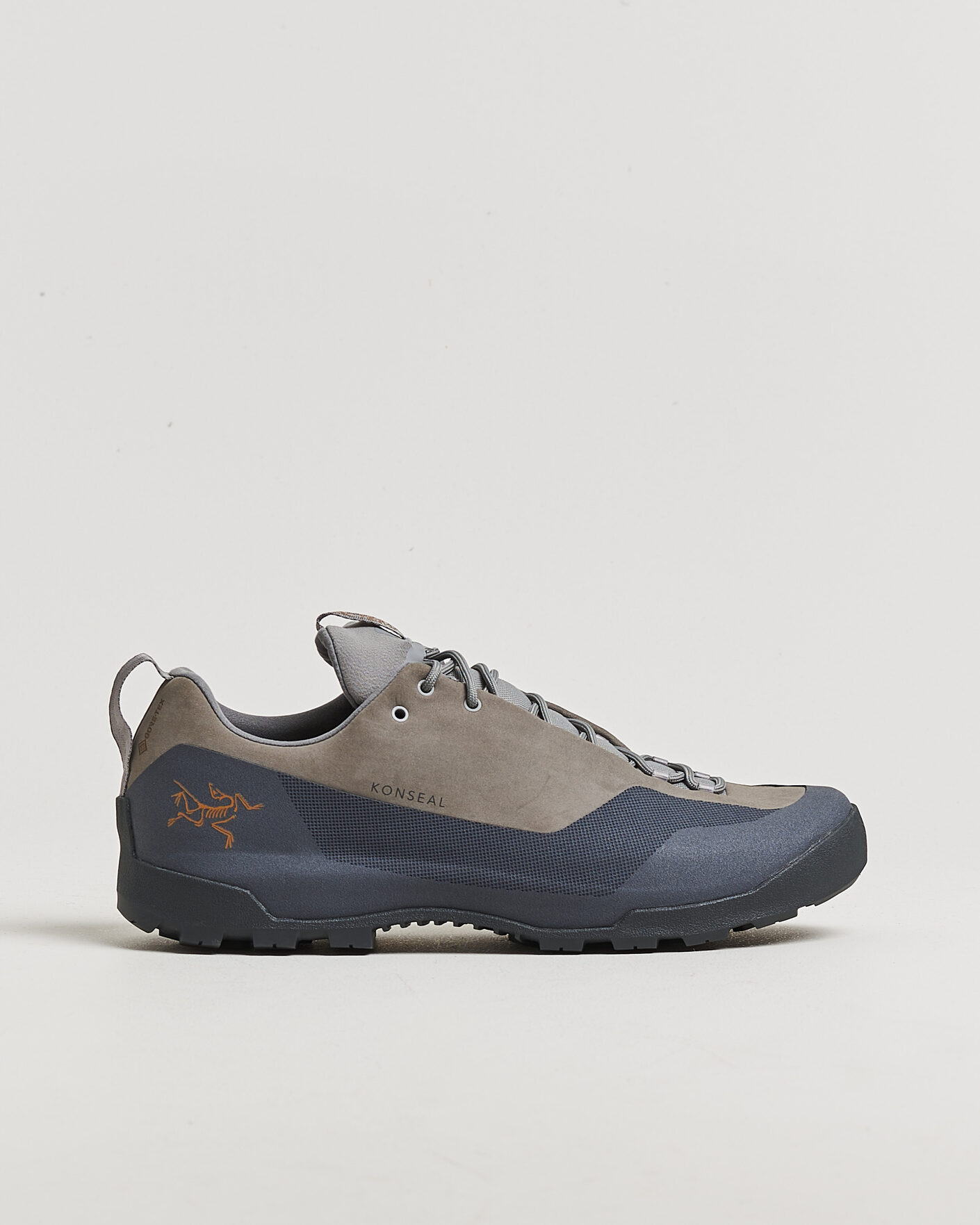 Uomini | Scarpe da trekking | Arc'teryx | Konseal Gore-Tex Trail Sneaker Void/Cloud
