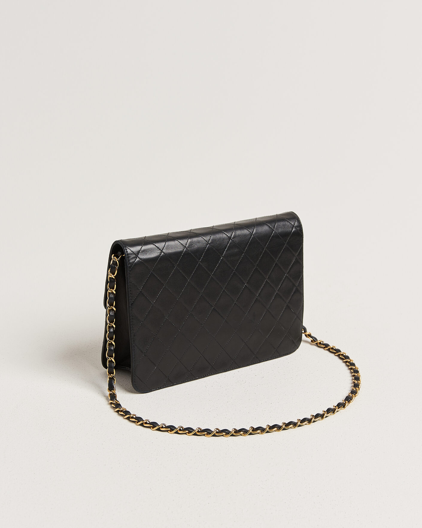 Uomini | Pre-Owned & Vintage Bags | Chanel Pre-Owned | Single Flap Bag Black