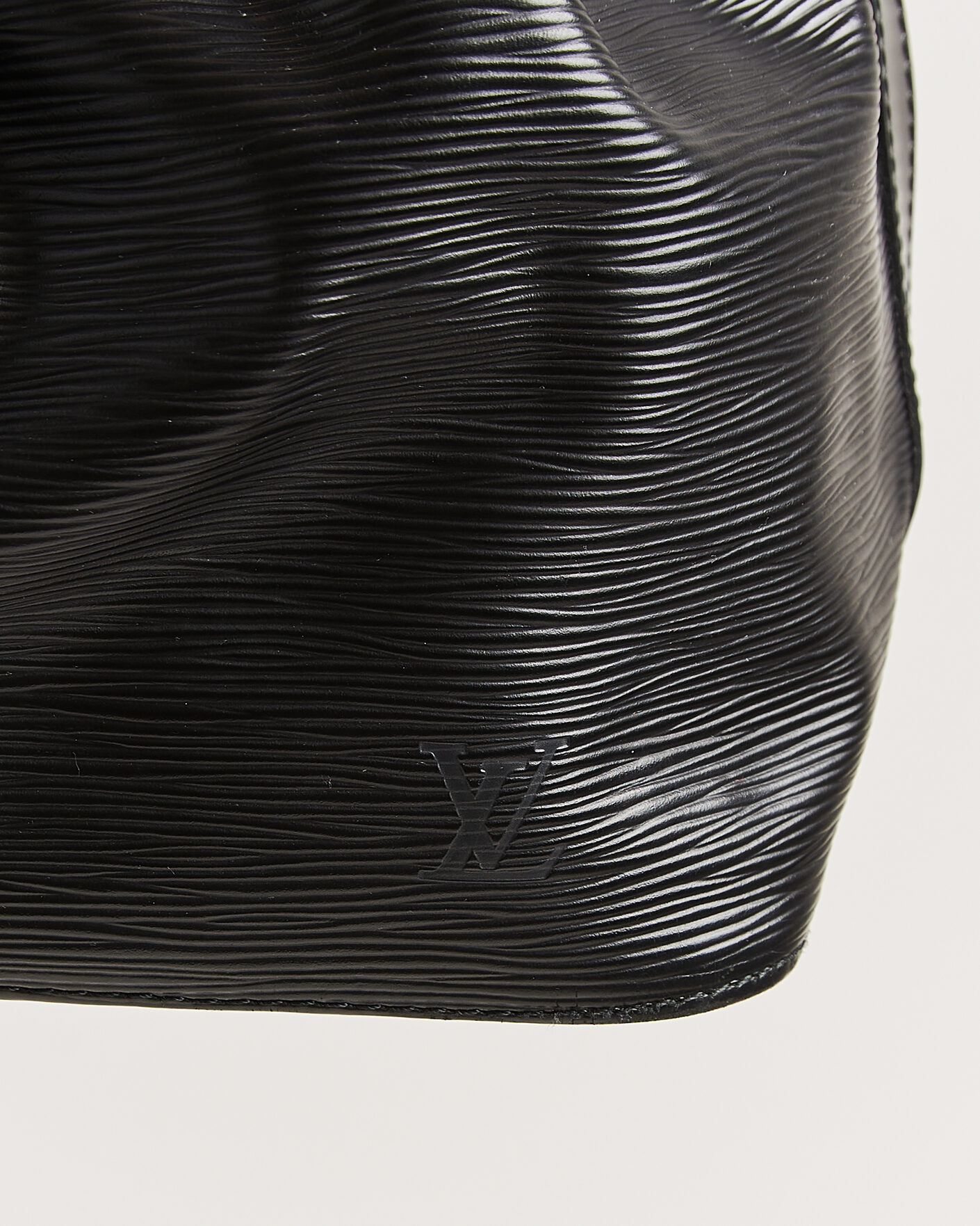 Uomini | Pre-Owned & Vintage Bags | Louis Vuitton Pre-Owned | Petit Noé Epi Leather Black