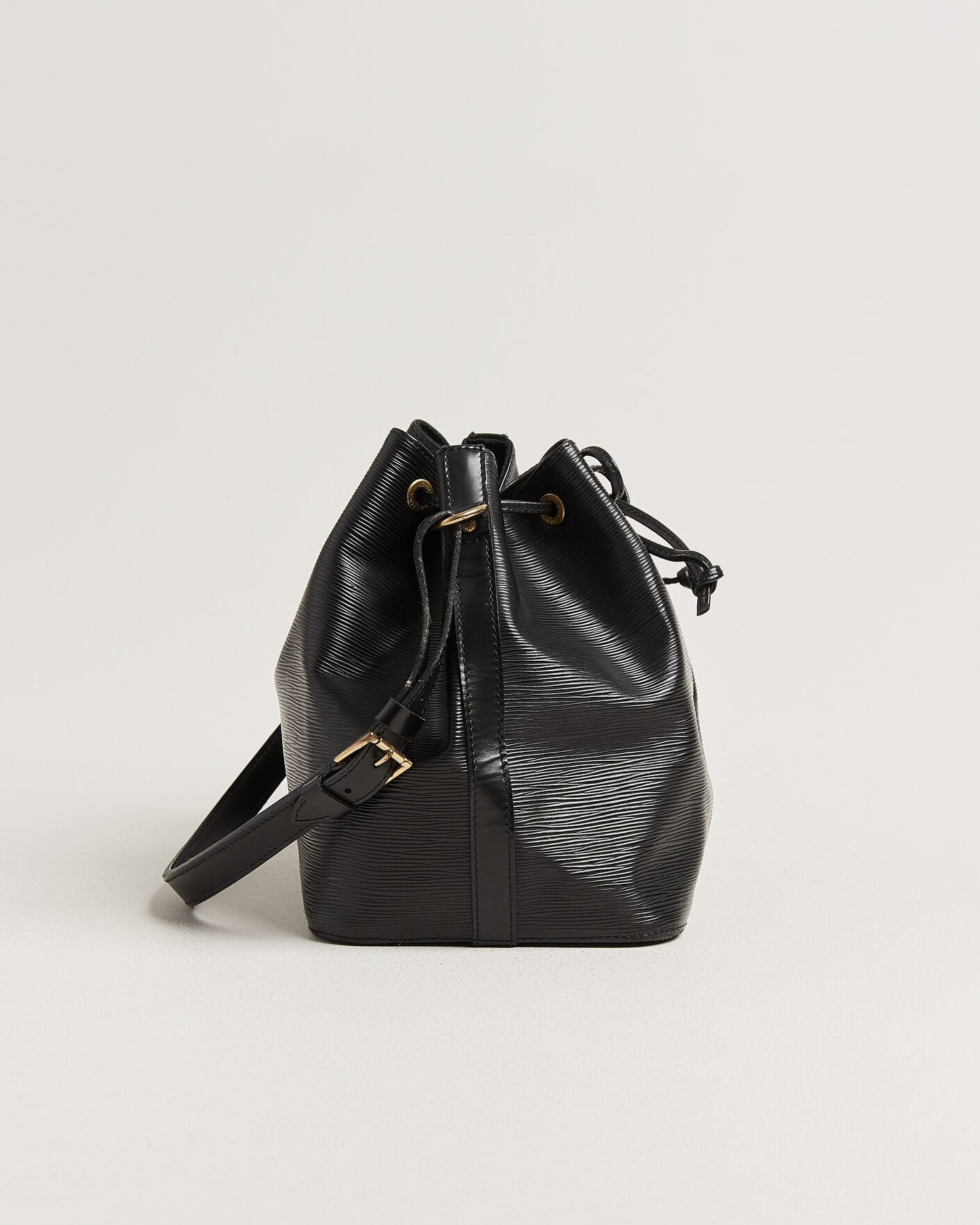 Uomini | Pre-Owned & Vintage Bags | Louis Vuitton Pre-Owned | Petit Noé Epi Leather Black