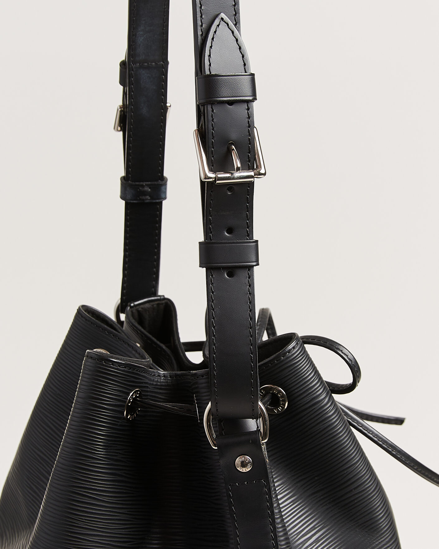 Uomini | Pre-Owned & Vintage Bags | Louis Vuitton Pre-Owned | Noé Epi Leather Black