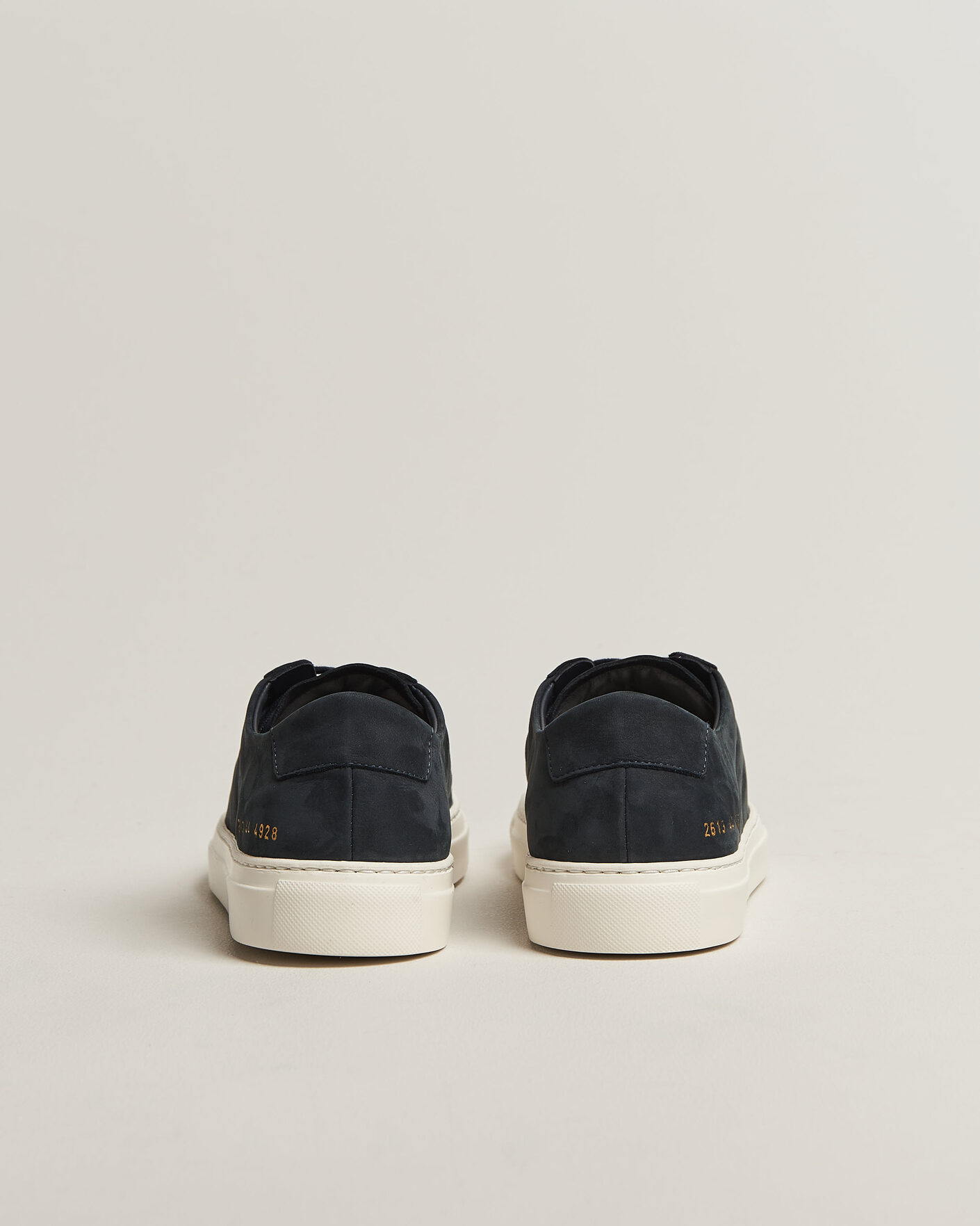 Uomini | Sneakers | Common Projects | Original Achilles Nubuck Sneaker Navy