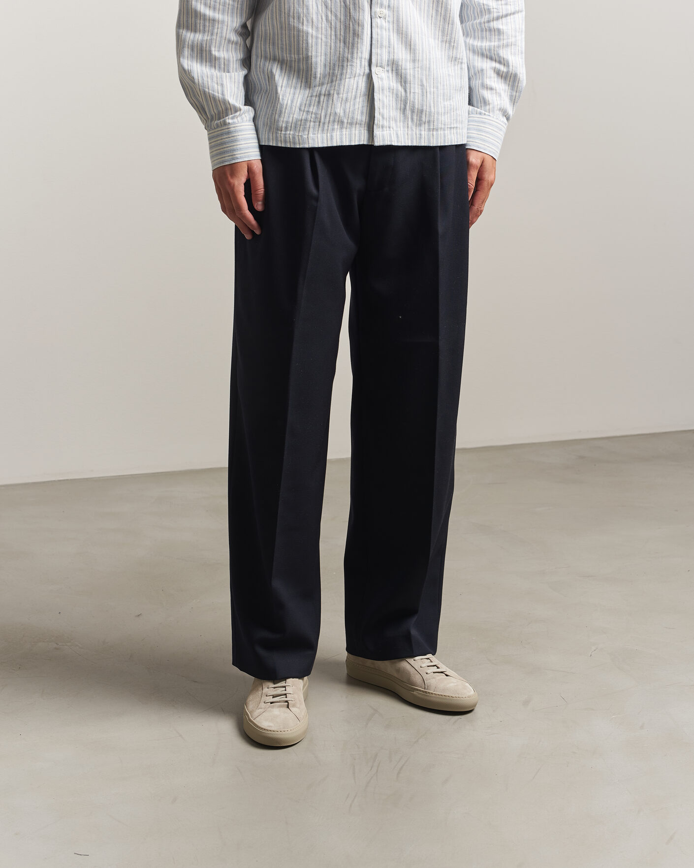 Uomini | Sneakers | Common Projects | Original Achilles Suede Sneaker Warm Grey