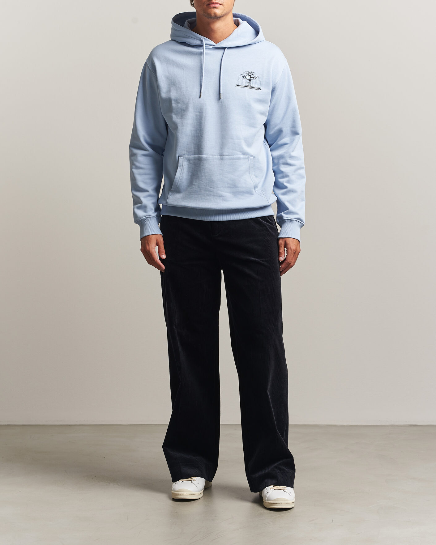 Uomini | Maglieria | Drôle de Monsieur | Fountain Printed Hoodie Light Blue