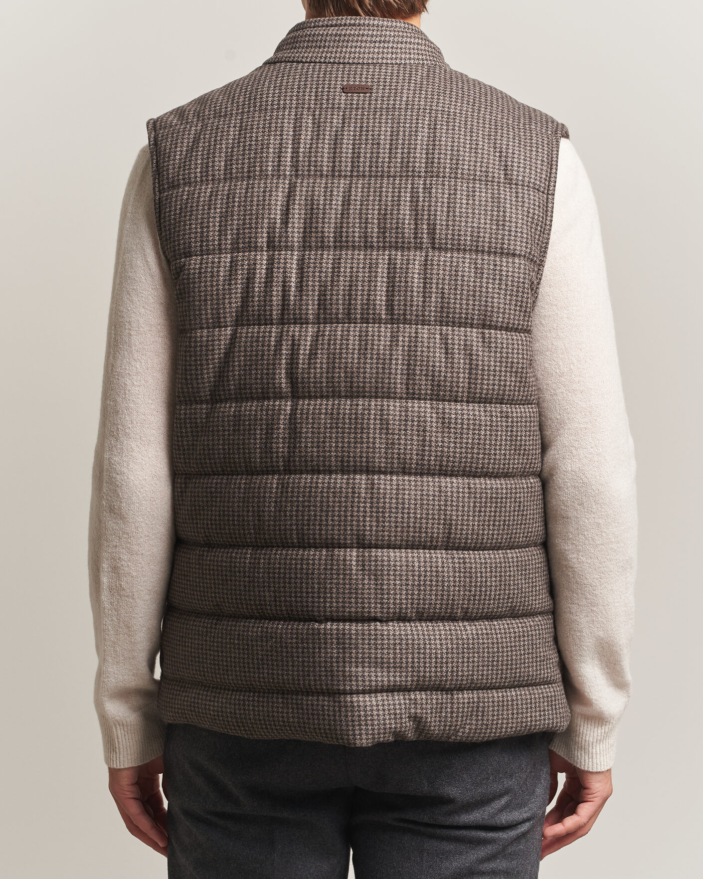 Uomini | Gilet | Eton | Wool/Cashmere Padded Vest Brown