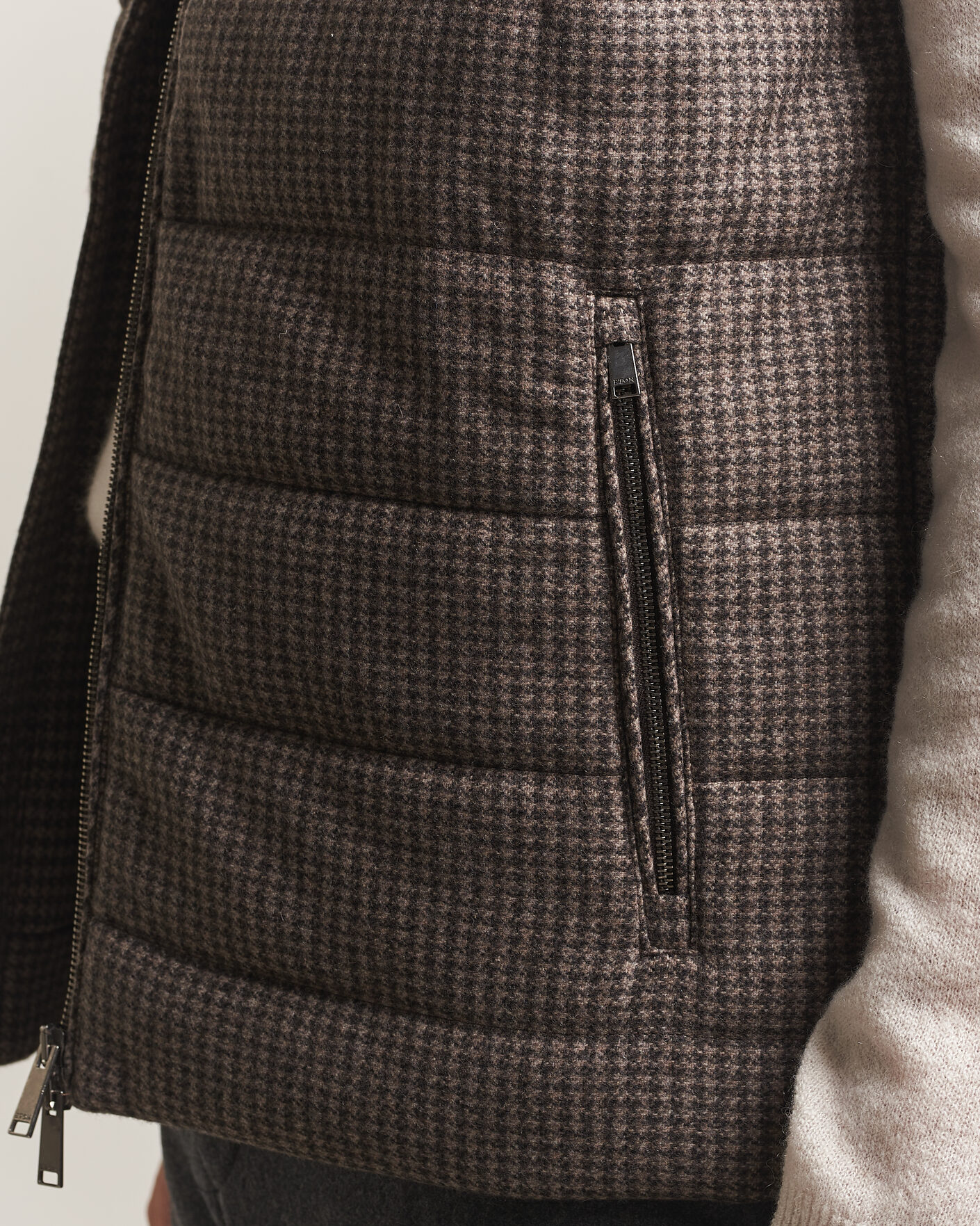 Uomini | Gilet | Eton | Wool/Cashmere Padded Vest Brown