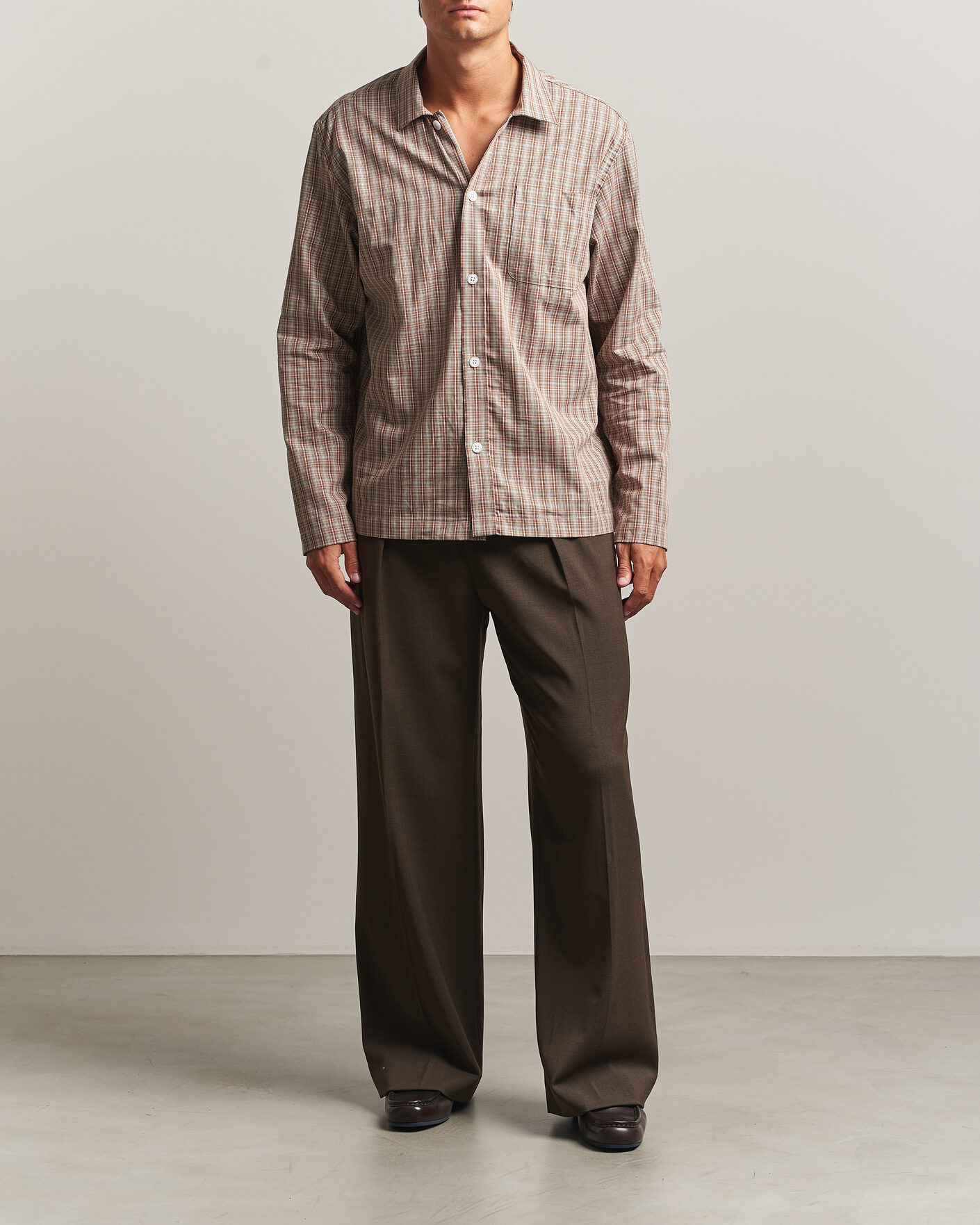 Uomini | Pantaloni | Filippa K | Milo Wide Wool Trousers Walnut Brown