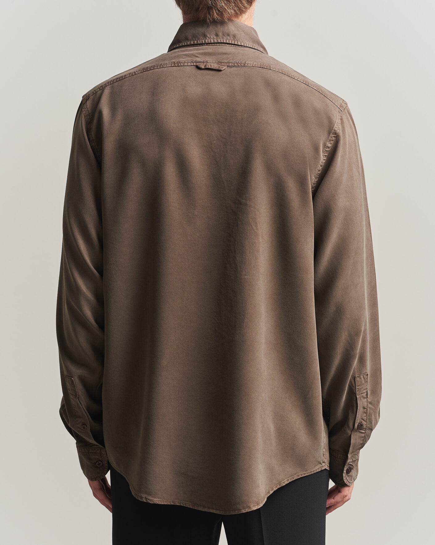 Uomini | Camicie | Filippa K | Zack Lyocell Shirt Ebony Brown