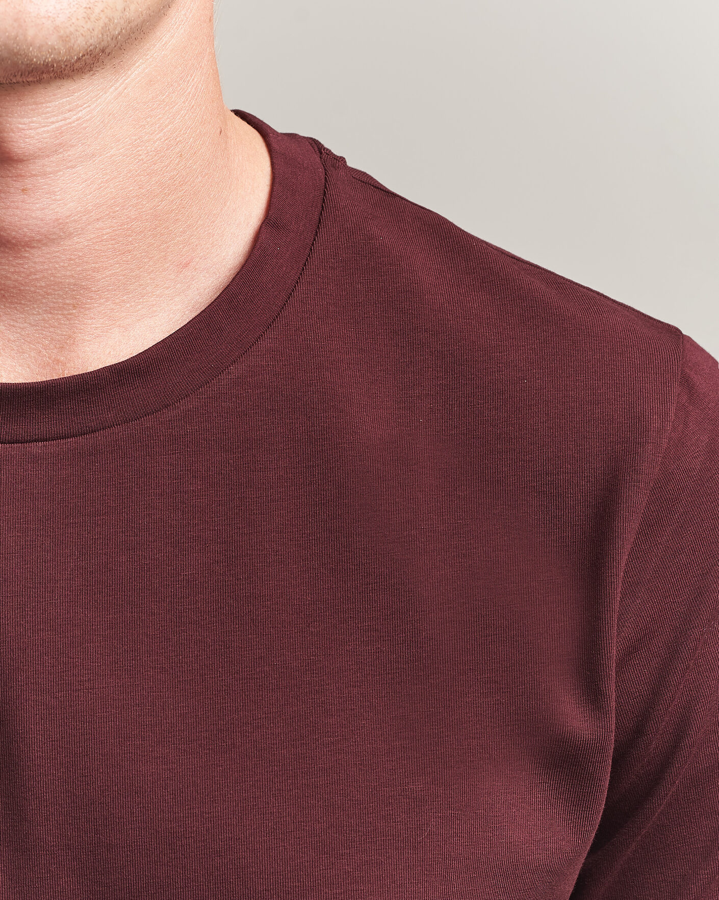 Uomini | T-shirt | Filippa K | Soft Lycra T-Shirt Dark Burgundy