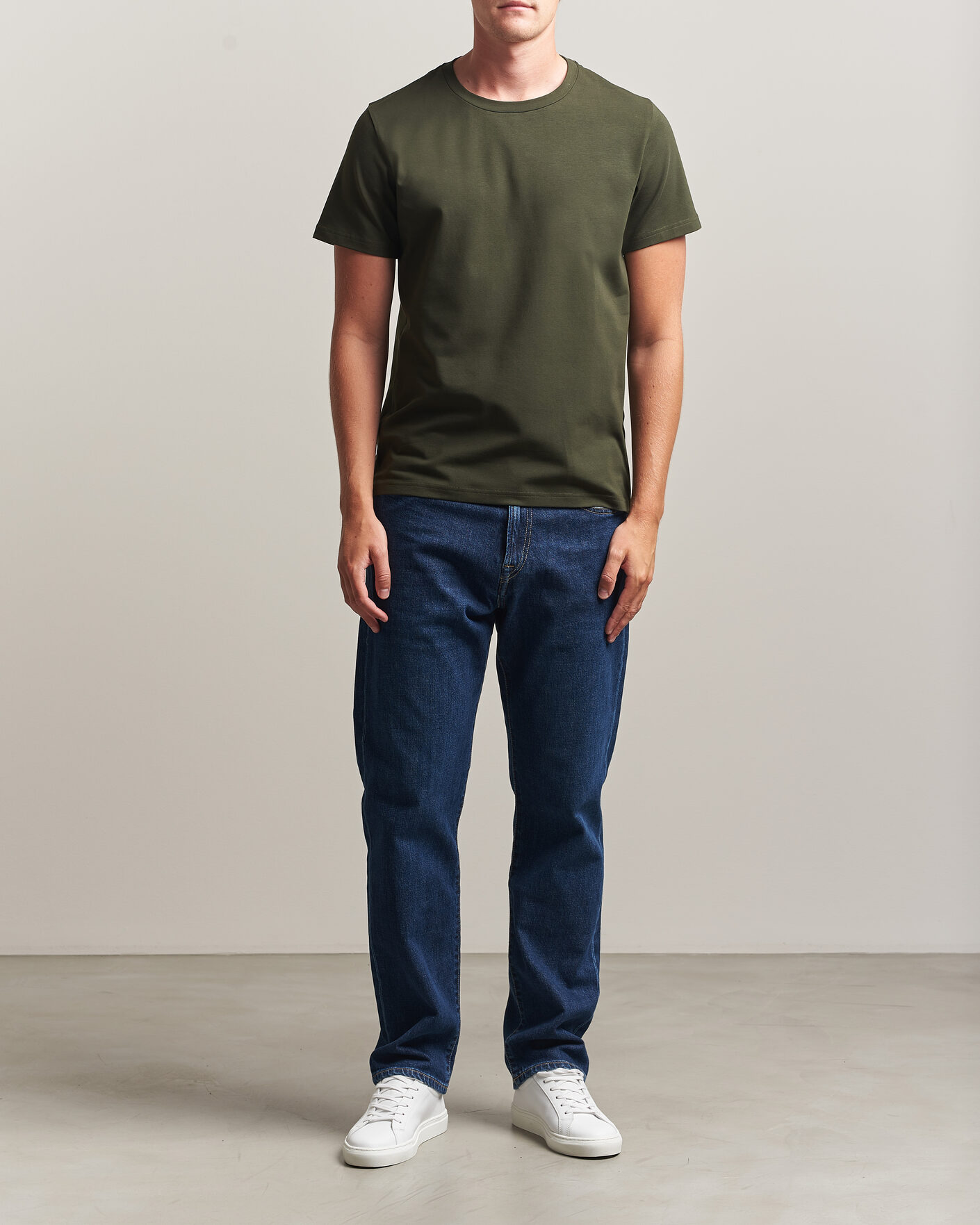 Uomini | T-shirt | Filippa K | Soft Lycra T-Shirt Night Green