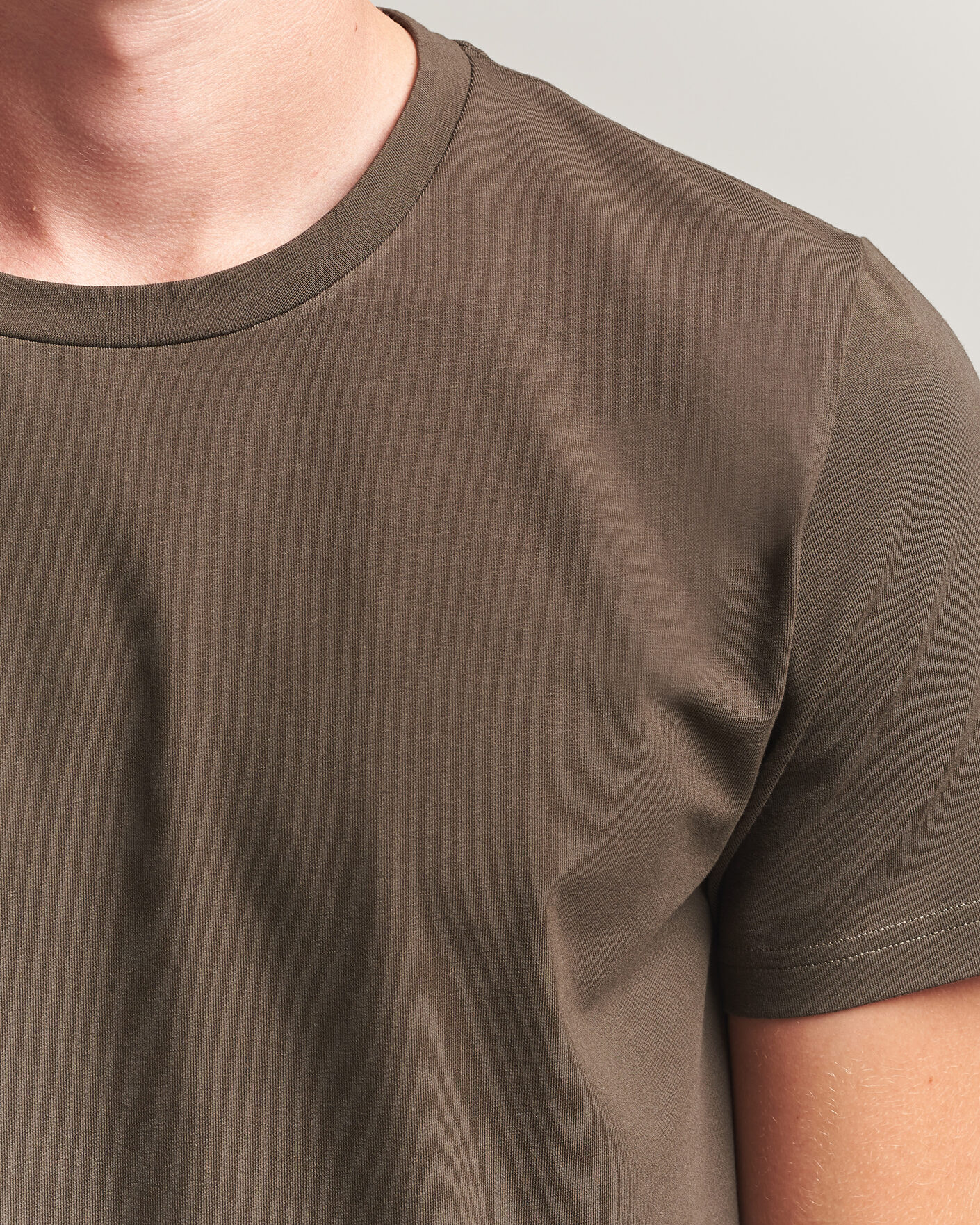 Uomini | T-shirt | Filippa K | Soft Lycra T-Shirt Ebony Brown