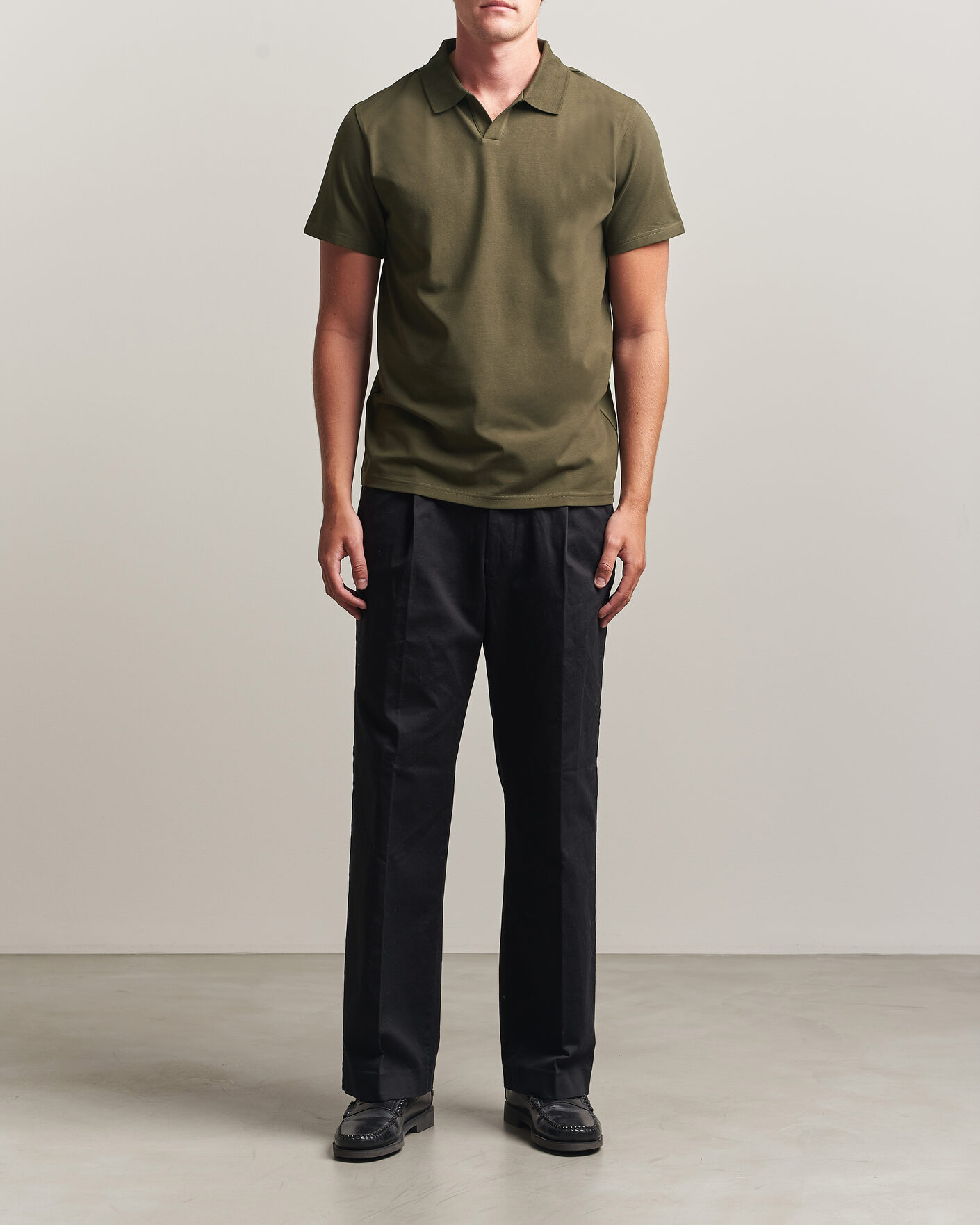 Uomini | Polo | Filippa K | Soft Lycra Polo T-Shirt Ebony Brown