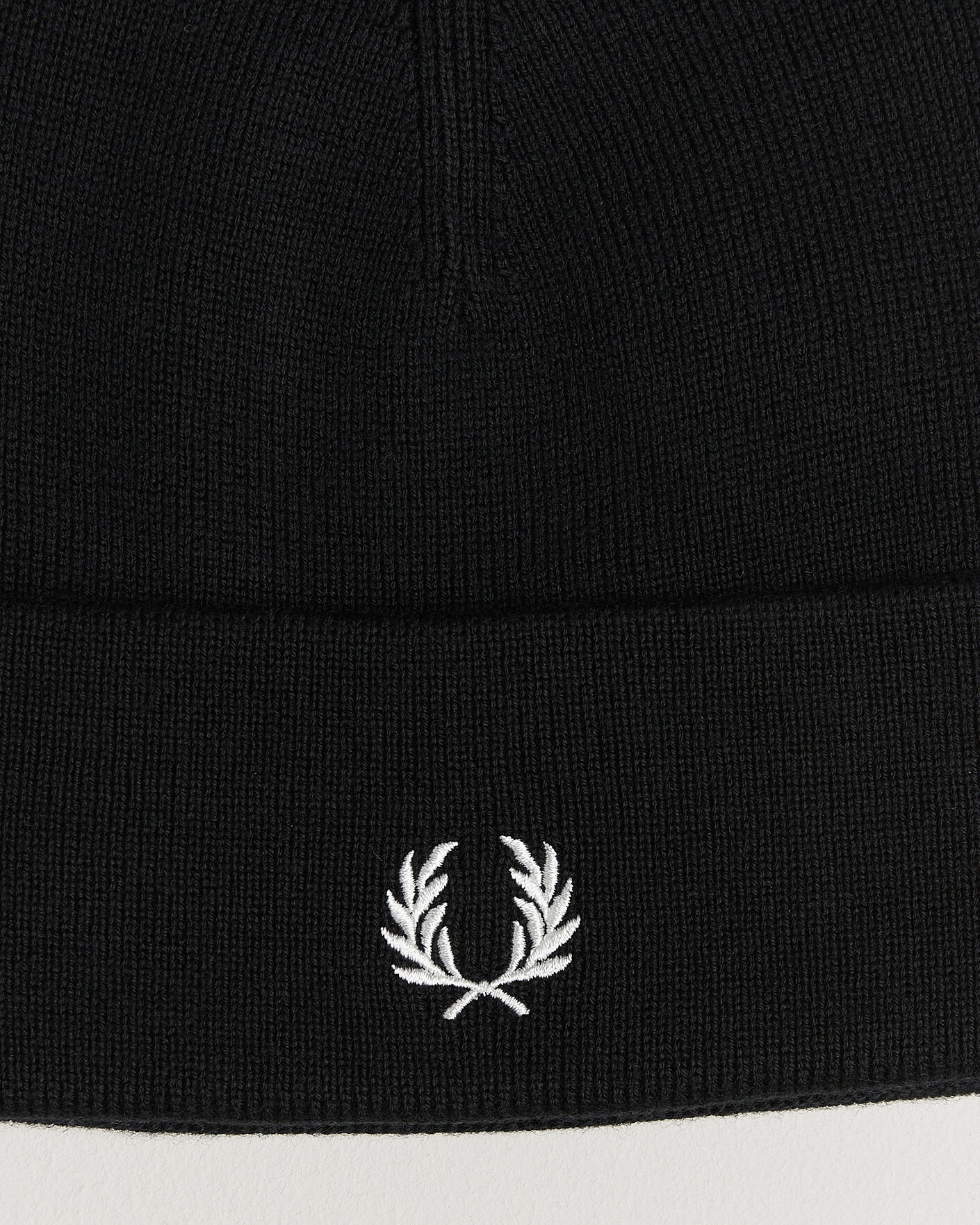 Uomini | Berretti | Fred Perry | Merino Wool Beanie Black