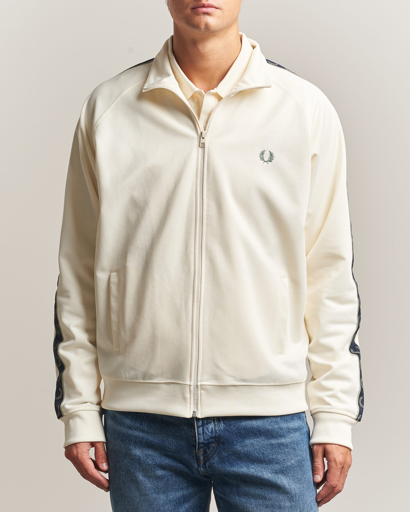 Uomini | Maglieria | Fred Perry | Taped Track Jacket Ecru