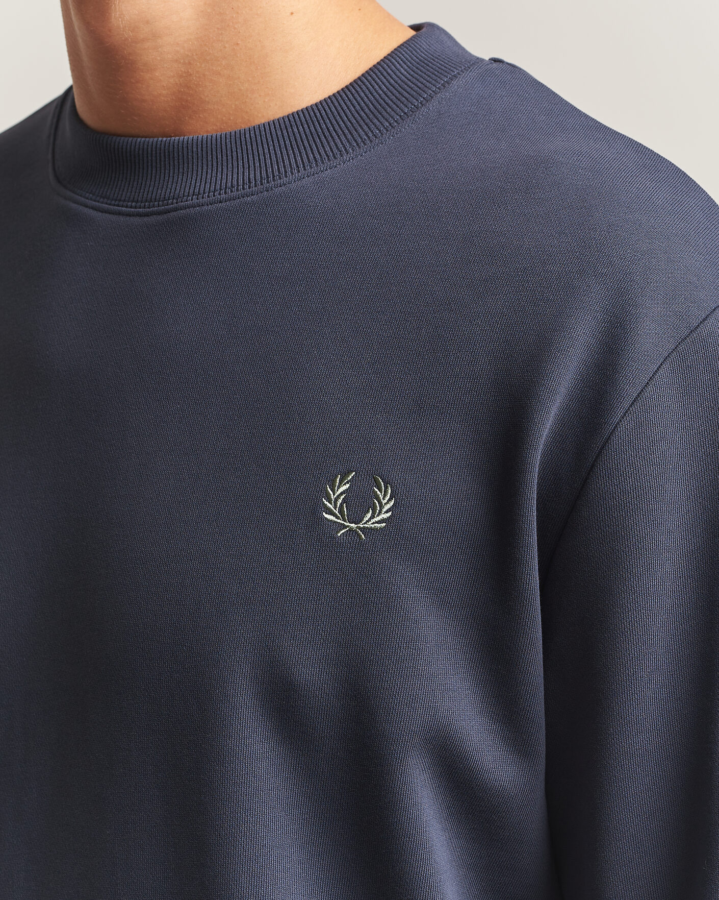 Uomini | Maglieria | Fred Perry | Crew Neck Sweatshirt Dark Airforce