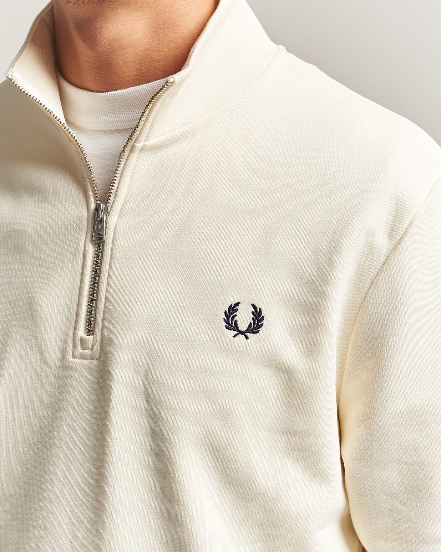 Uomini | Maglieria | Fred Perry | Half Zip Sweatshirt Ecru
