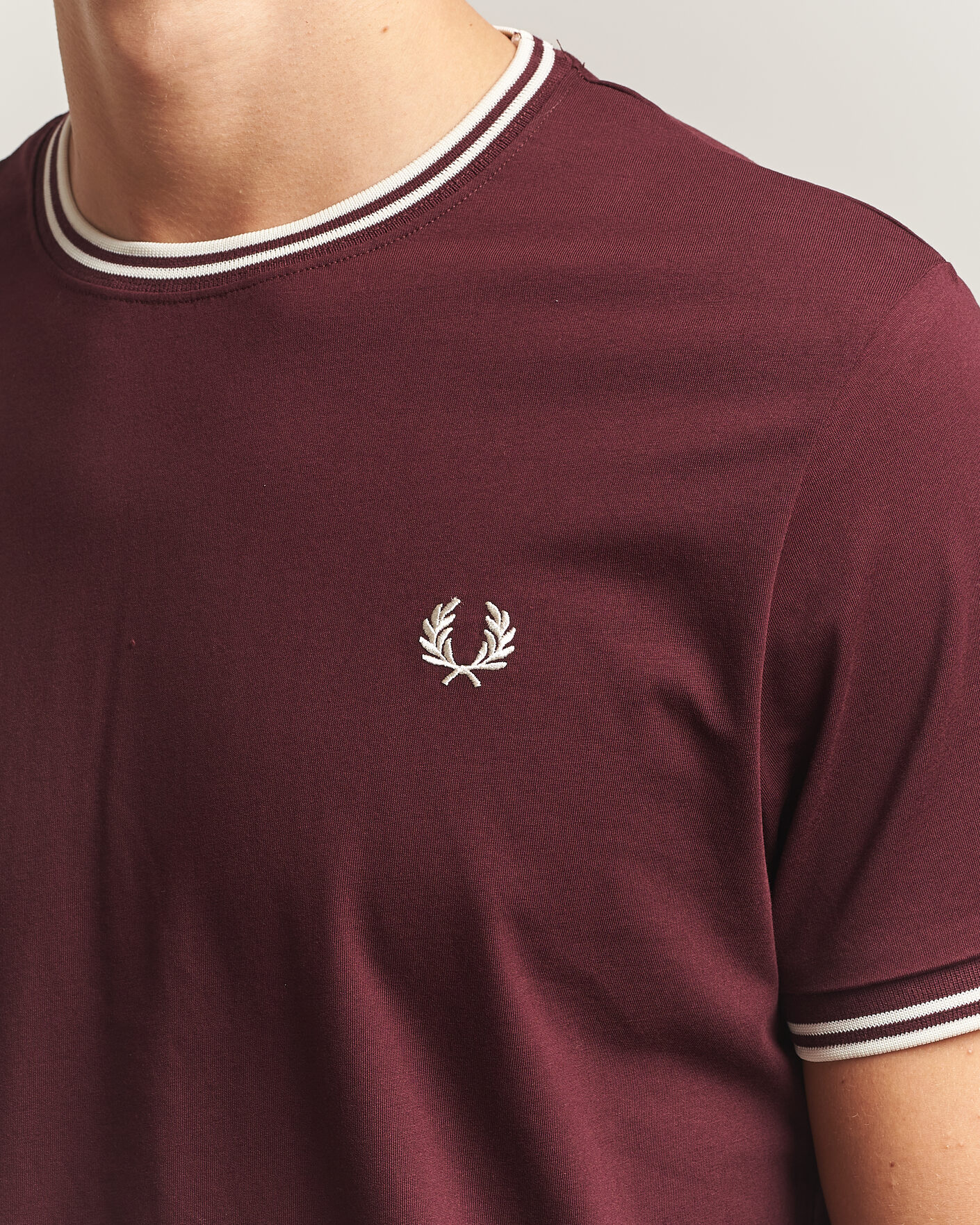 Uomini | T-shirt | Fred Perry | Twin Tipped T-Shirt Oxblood