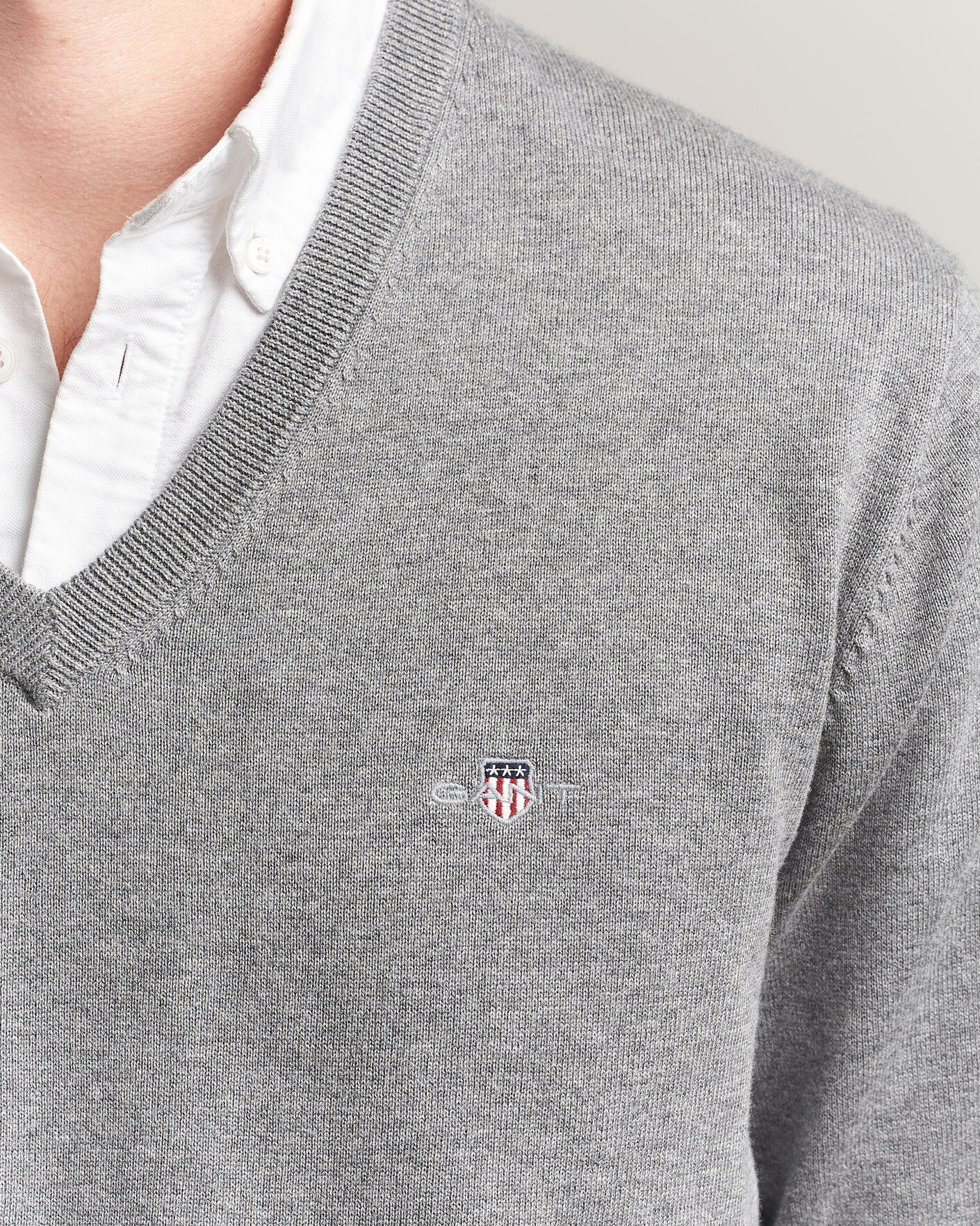 Uomini | Maglieria | Gant | Classic Cotton V-Neck Dark Grey Melange