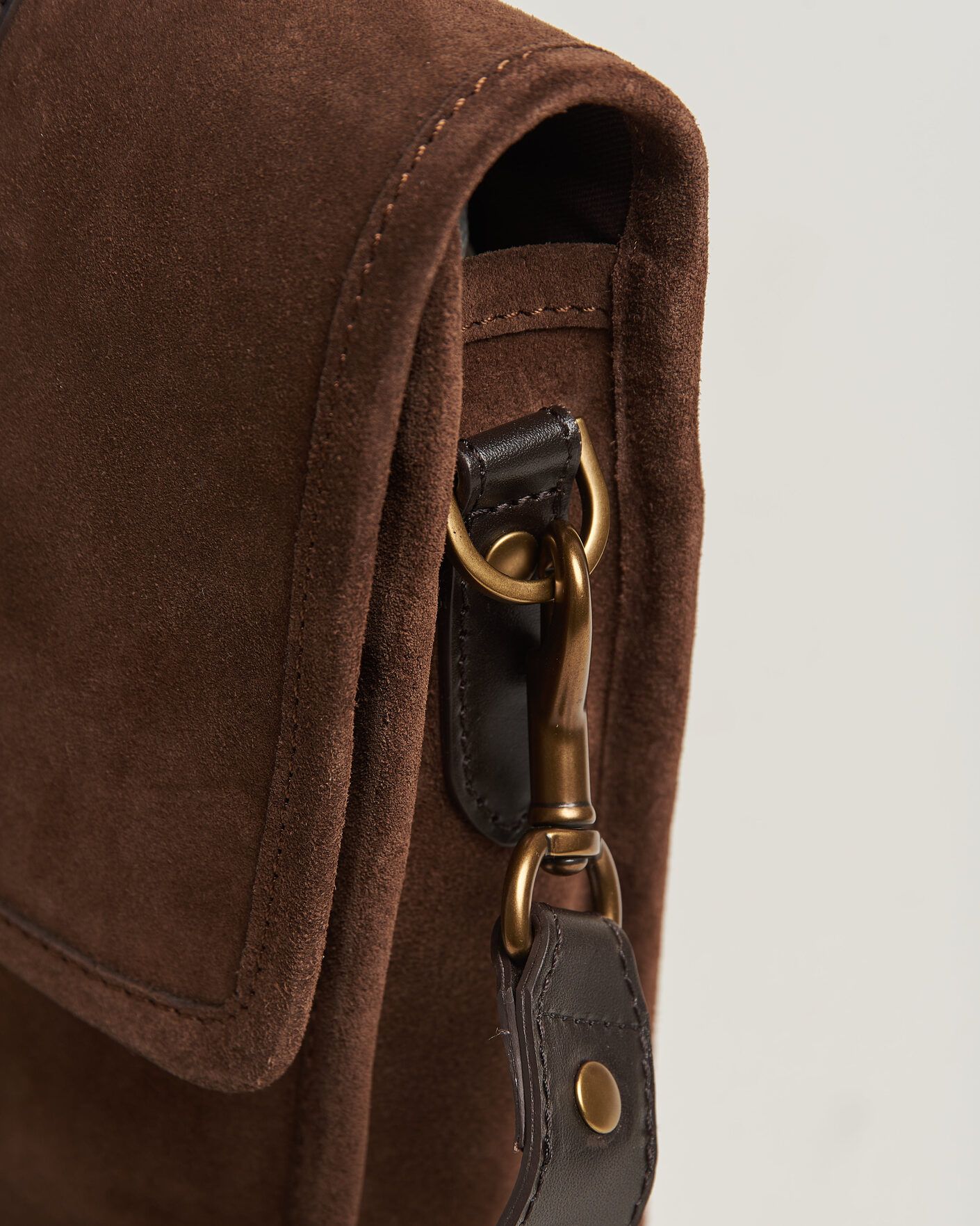 Uomini | Borse | Gant | Suede Shoulder Bag Soil Brown