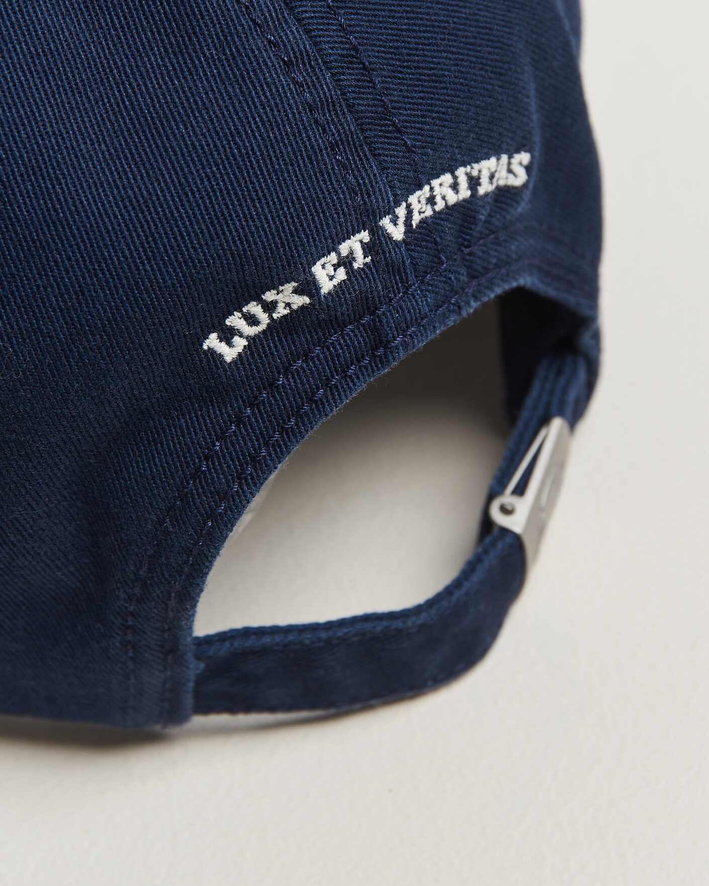 Uomini | Cappelli & Berretti | Gant | YALE Heavy Washed Cotton Twill Cap Marine