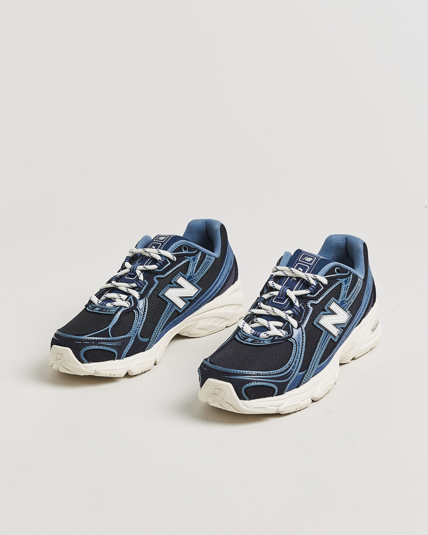 Uomini | Sneakers | New Balance | 740 Sneakers Dark Night