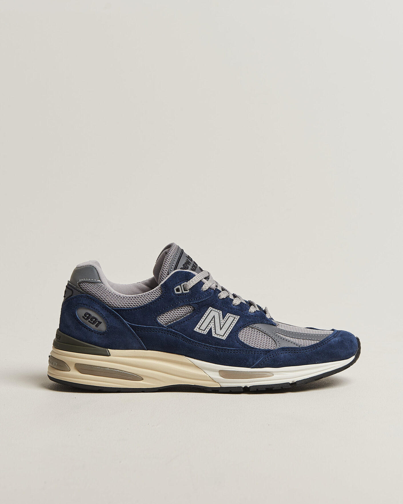 Uomini | Sneakers | New Balance Made In US & UK | New Balance Made in Made in UK 991v2 Insignia Blue