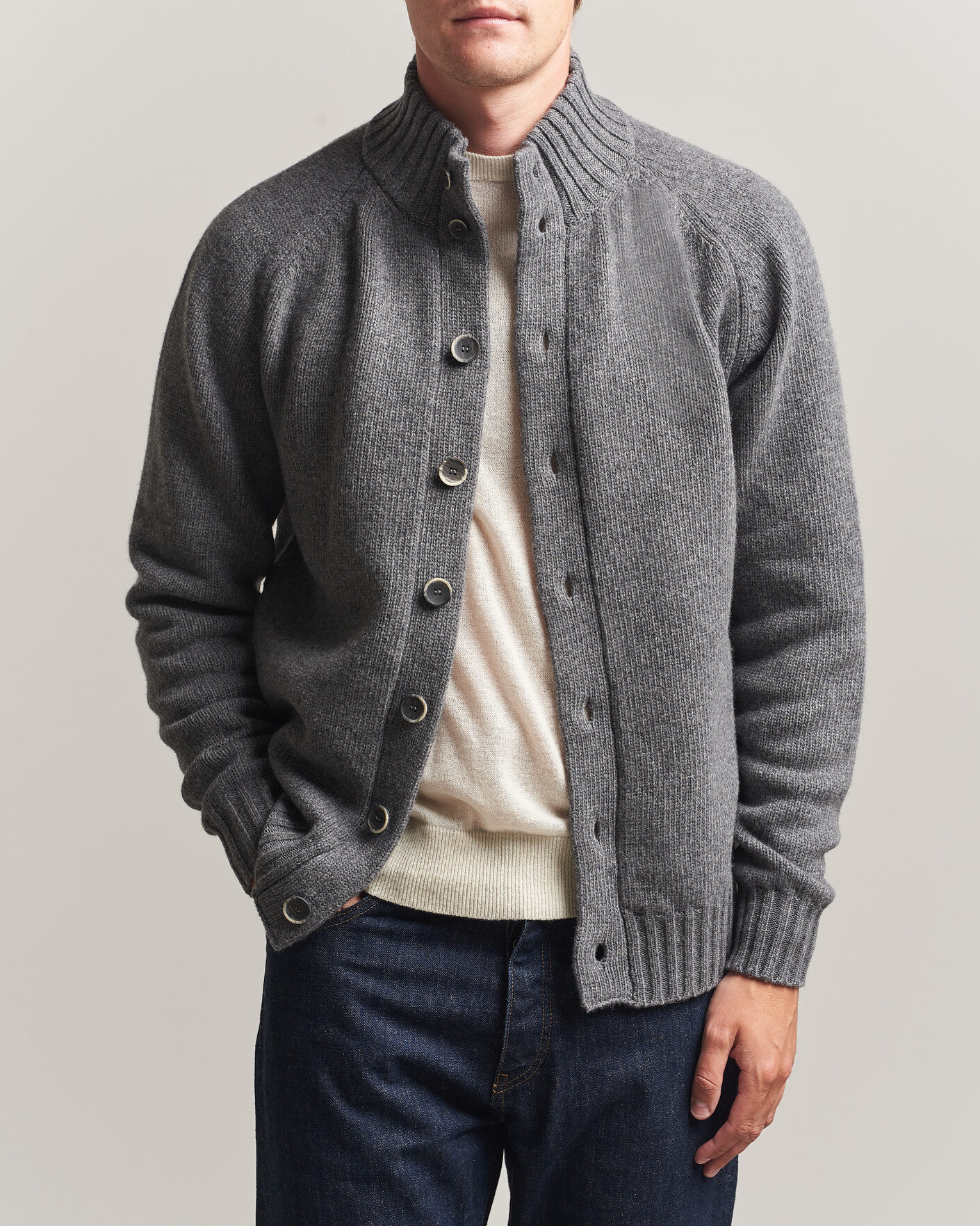 Uomini | Maglieria | Altea | Raglan Sleeve Buttoned Cardigan Grey Melange